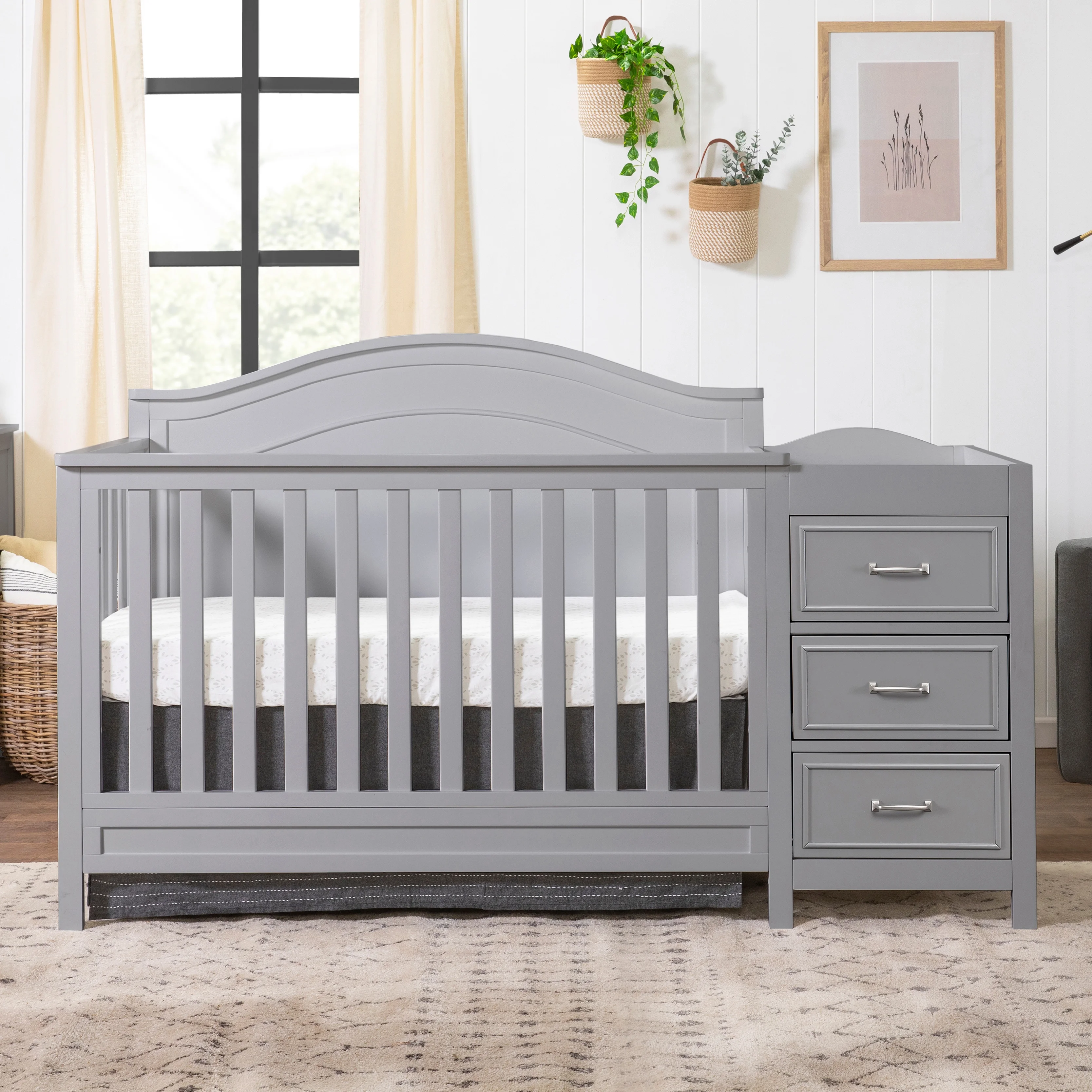 DaVinci Charlie 4-in-1 Convertible Crib and Changer Combo in Grey