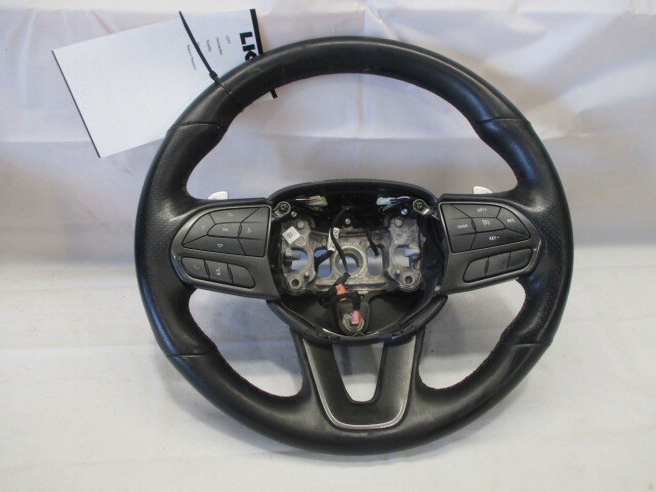 Pre-Owned 2020 Dodge Challenger Steering Wheel w/Controls OEM (Good)