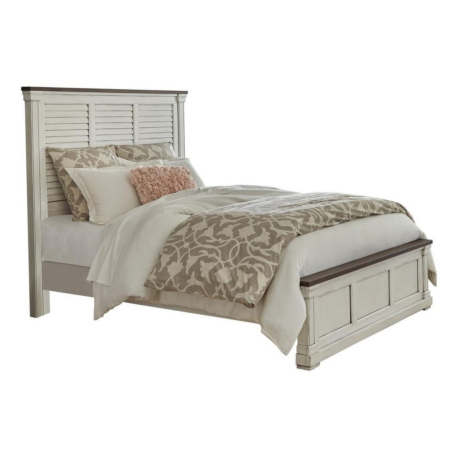 Bowery Hill Wood Farmhouse Queen Panel Bed in Dark Rum / White