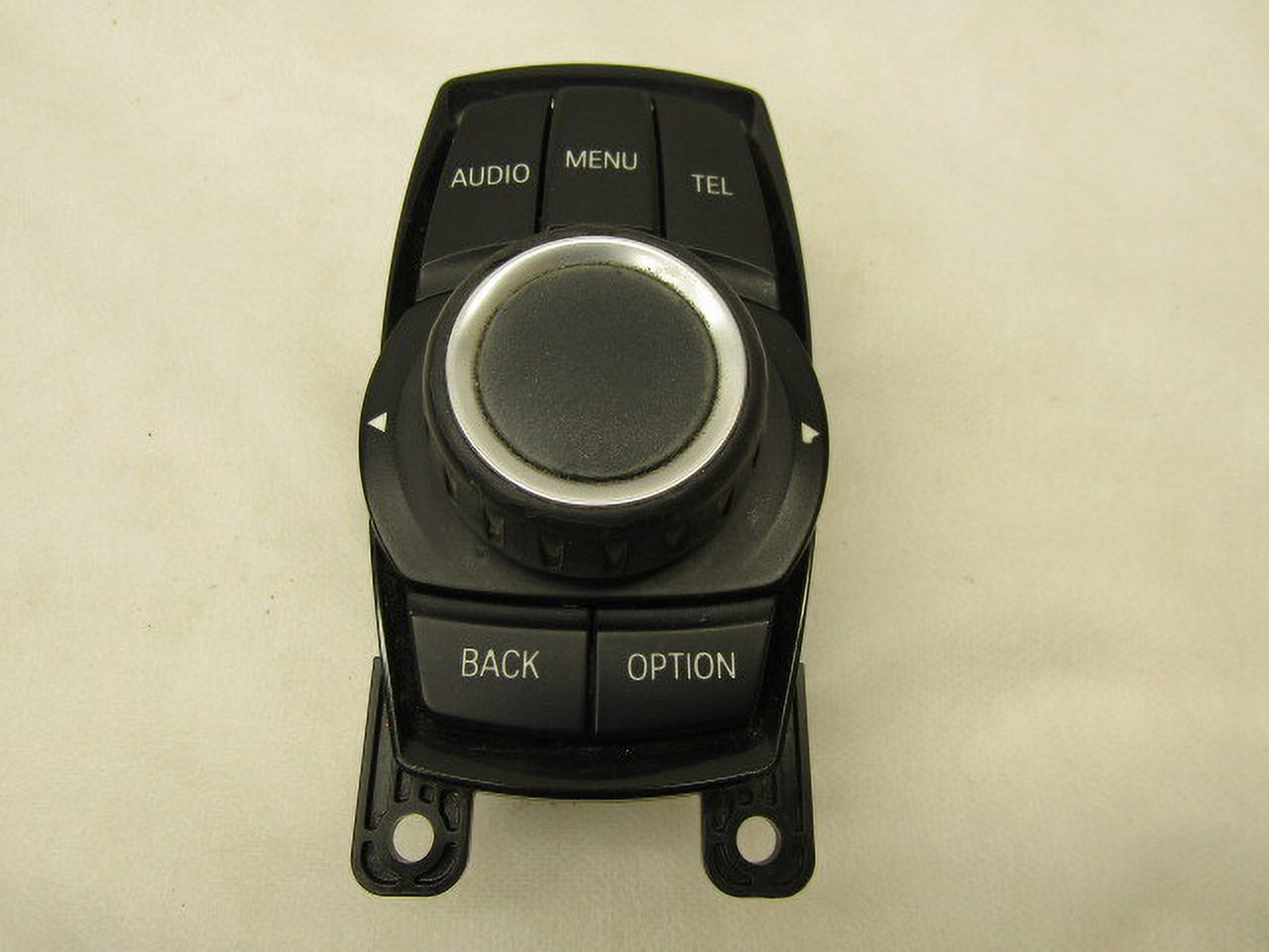 Pre-Owned 2013-2018 BMW 320i Center Console Mounted Radio Controller Knob OEM LKQ (Good)