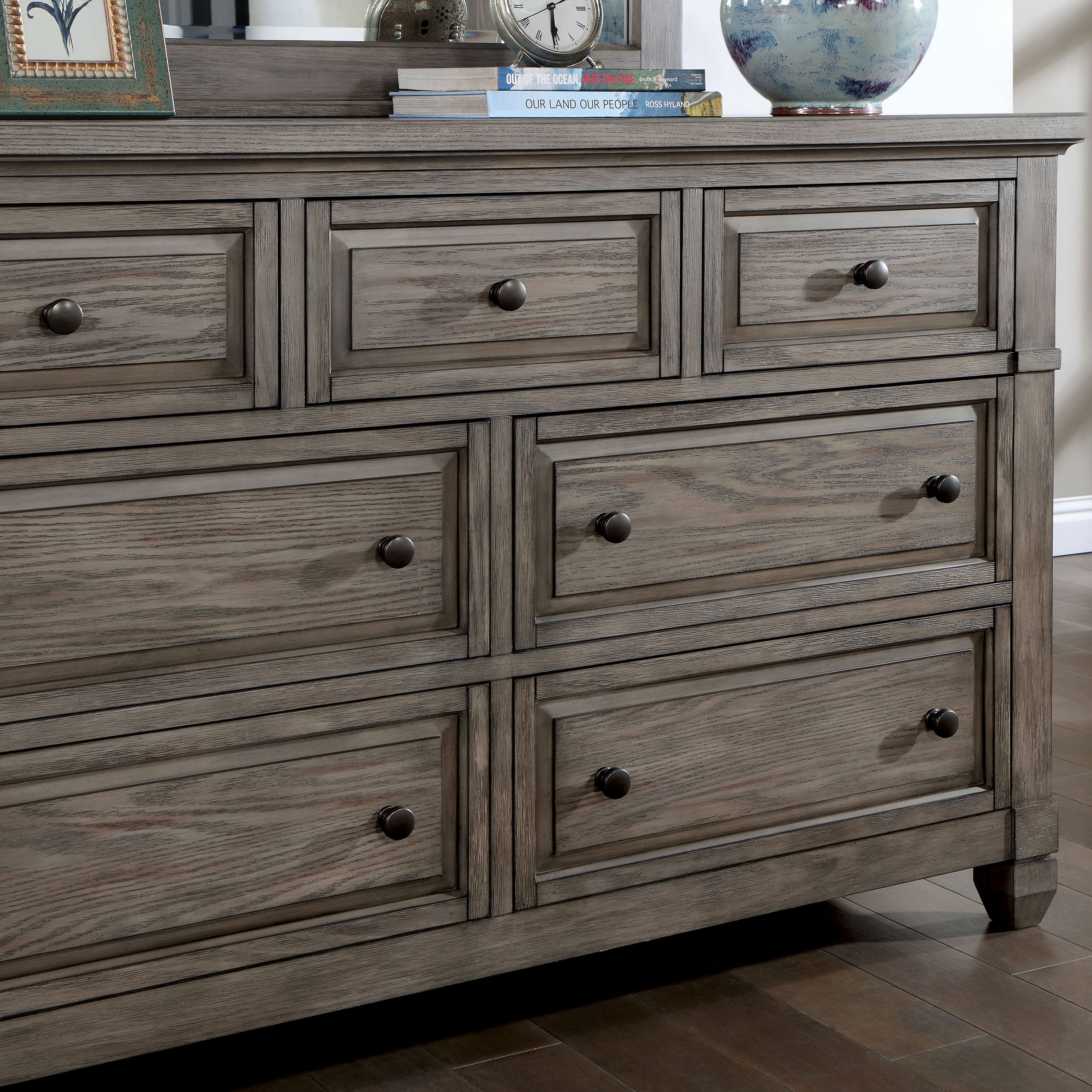 Furniture of America Penny Solid Wood 7-Drawer Dresser, Warm Gray