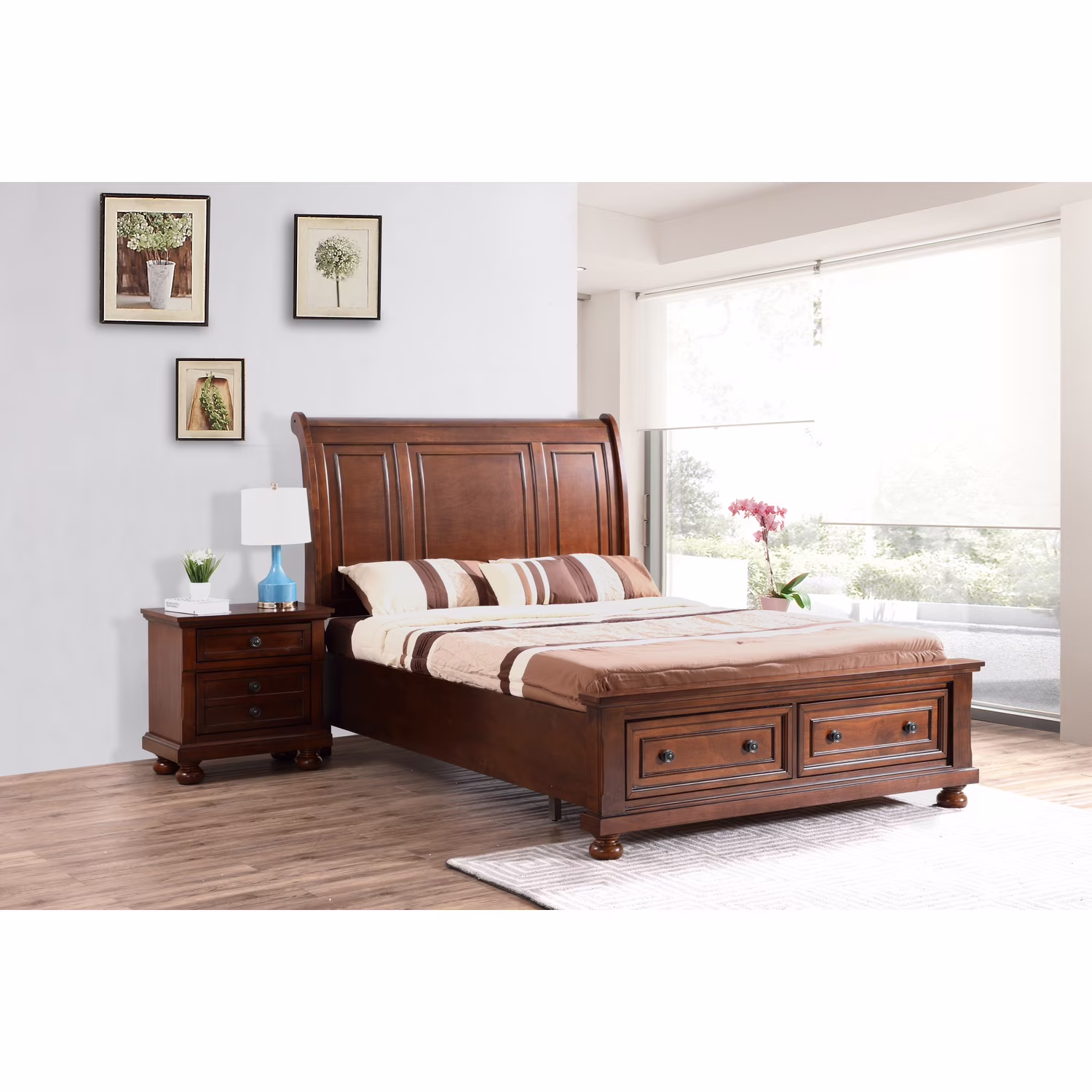 Glory Furniture Meade Queen Bed in Cherry