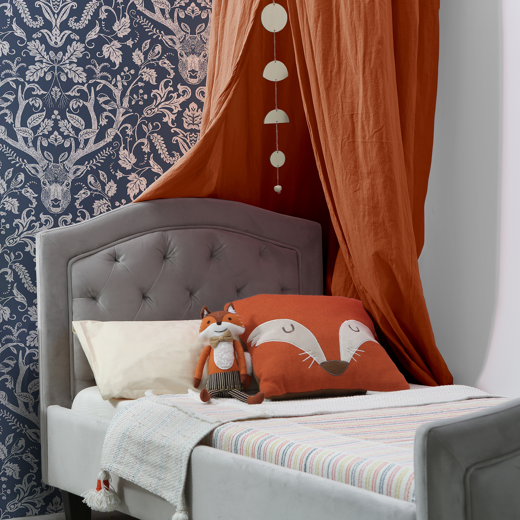 Second Story Home Ballad Toddler Bed, Dolphin Gray