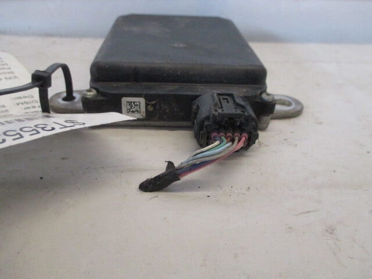 Pre-Owned 2017 Toyota Sienna Rear Blind Spot Alert Radar Unit OEM (Good)