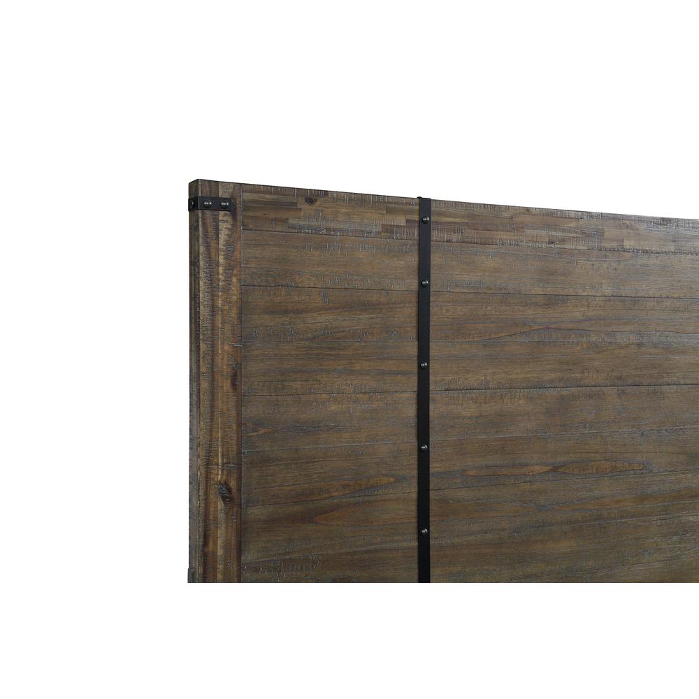 New Classic Furniture Galleon Traditional Wood Queen Bed in Walnut