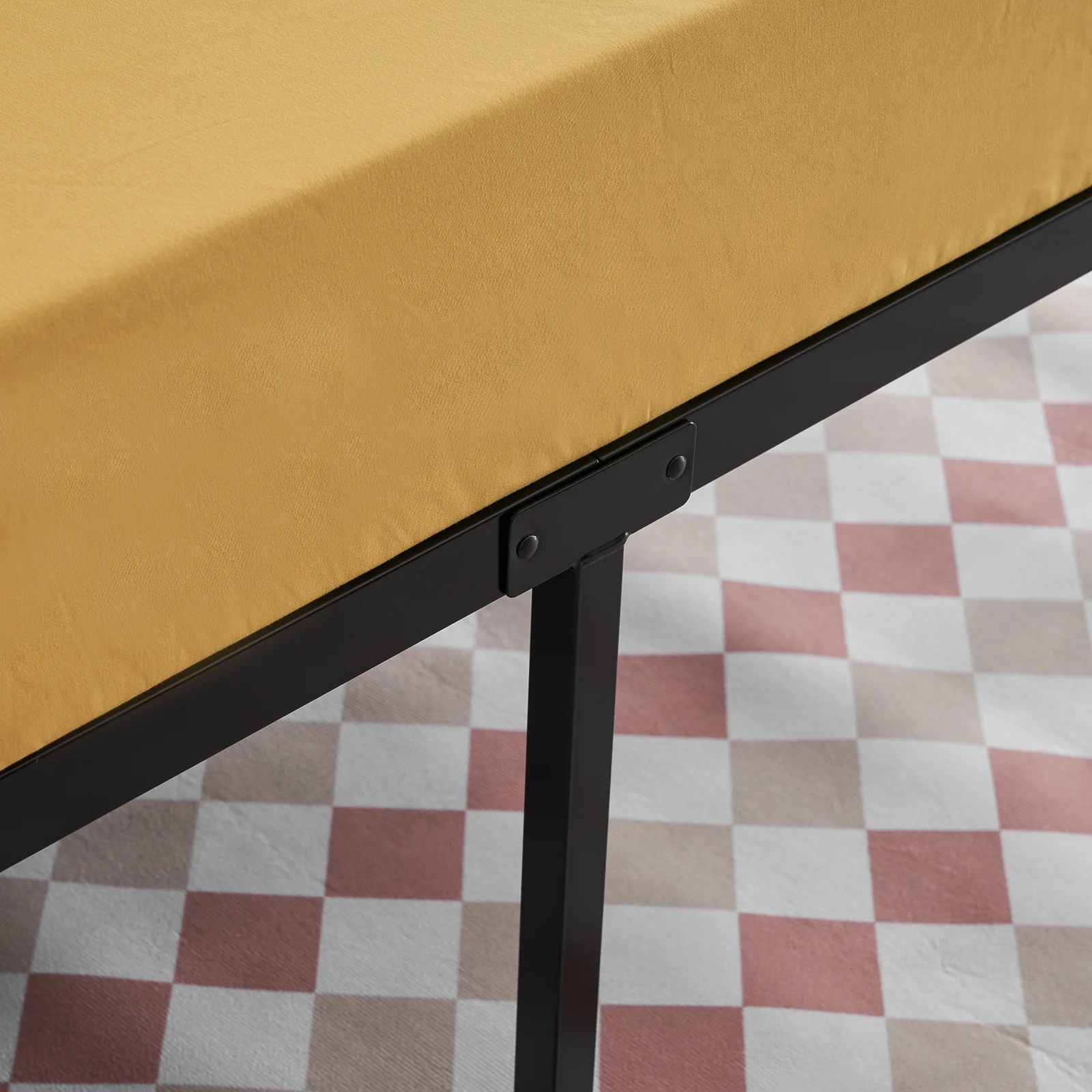 RUXAN 195.5*142.2*45.7cm Bed Height 18