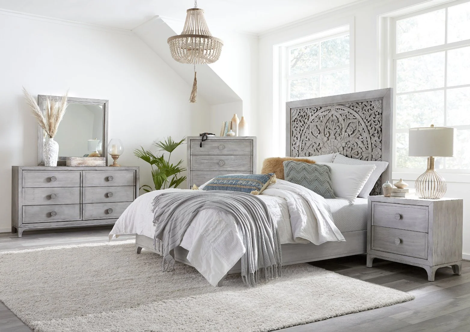 Modus Boho Chic 4 PC Queen Bedroom Set in Washed White