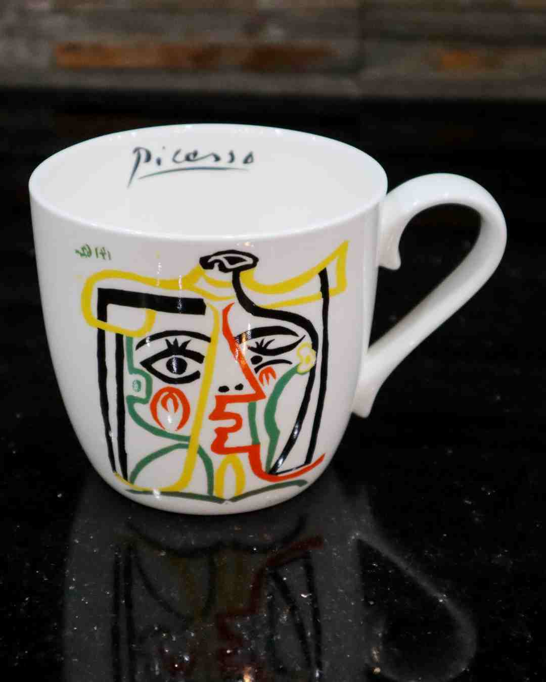 Picasso Jaqueline with Hat - Bone China