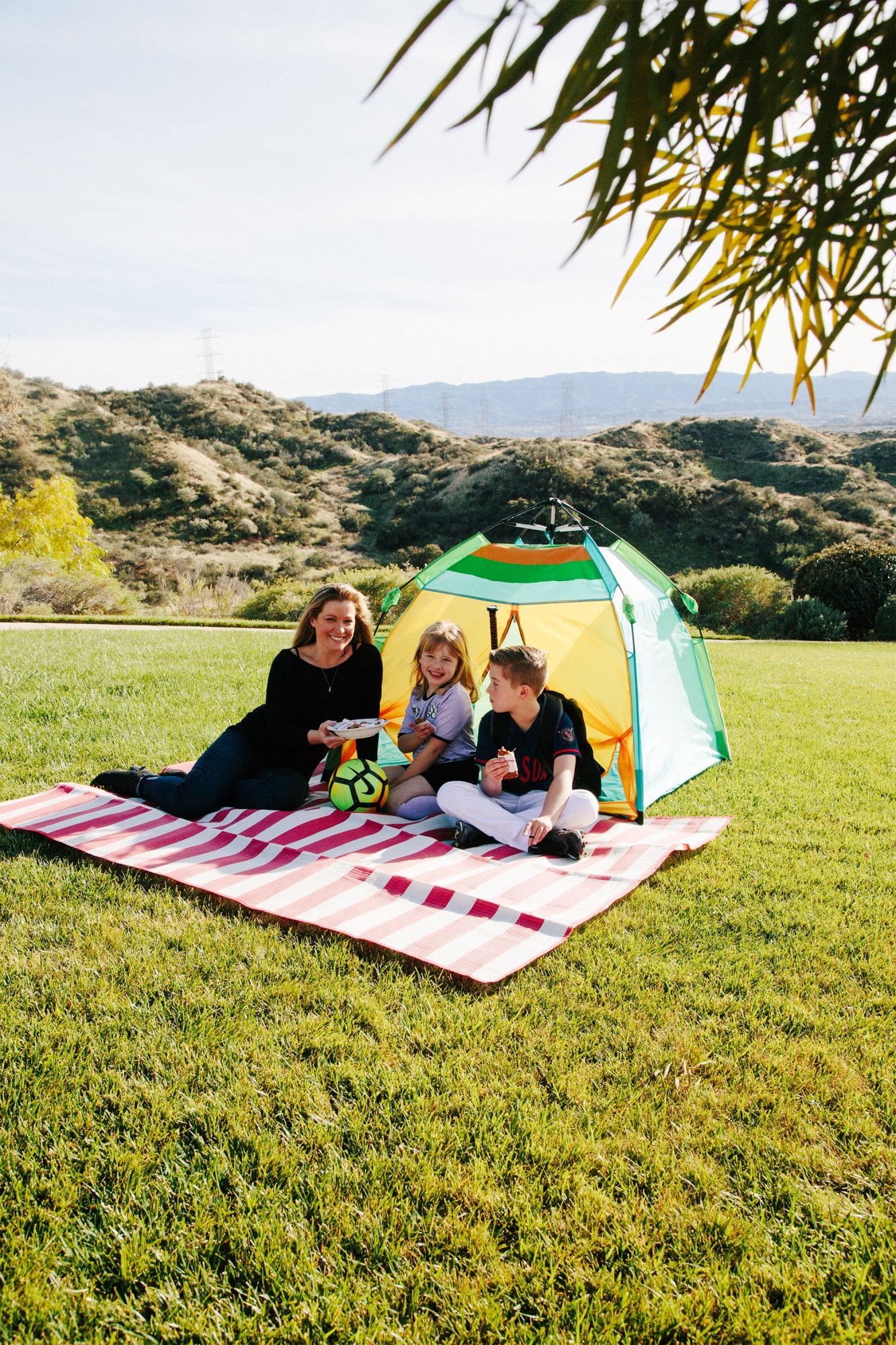 Pacific Play Tents  One Touch Beach Tent 48 In X 48 In X 36 In