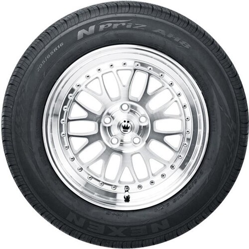 Nexen NPriz AH8 235/60R16 100H BSW (4 Tires) Fits: 2012-13 Chrysler Town & Country Touring L, 2012-13 Dodge Grand Caravan Crew Plus