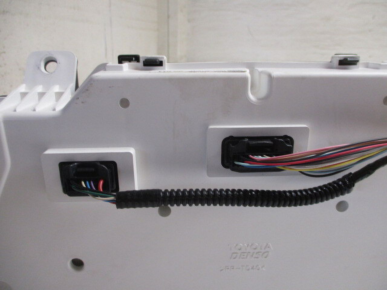 Pre-Owned 13 14 15 Toyota Avalon Speedometer Speedo Cluster MPH 96K OEM LKQ (Good)