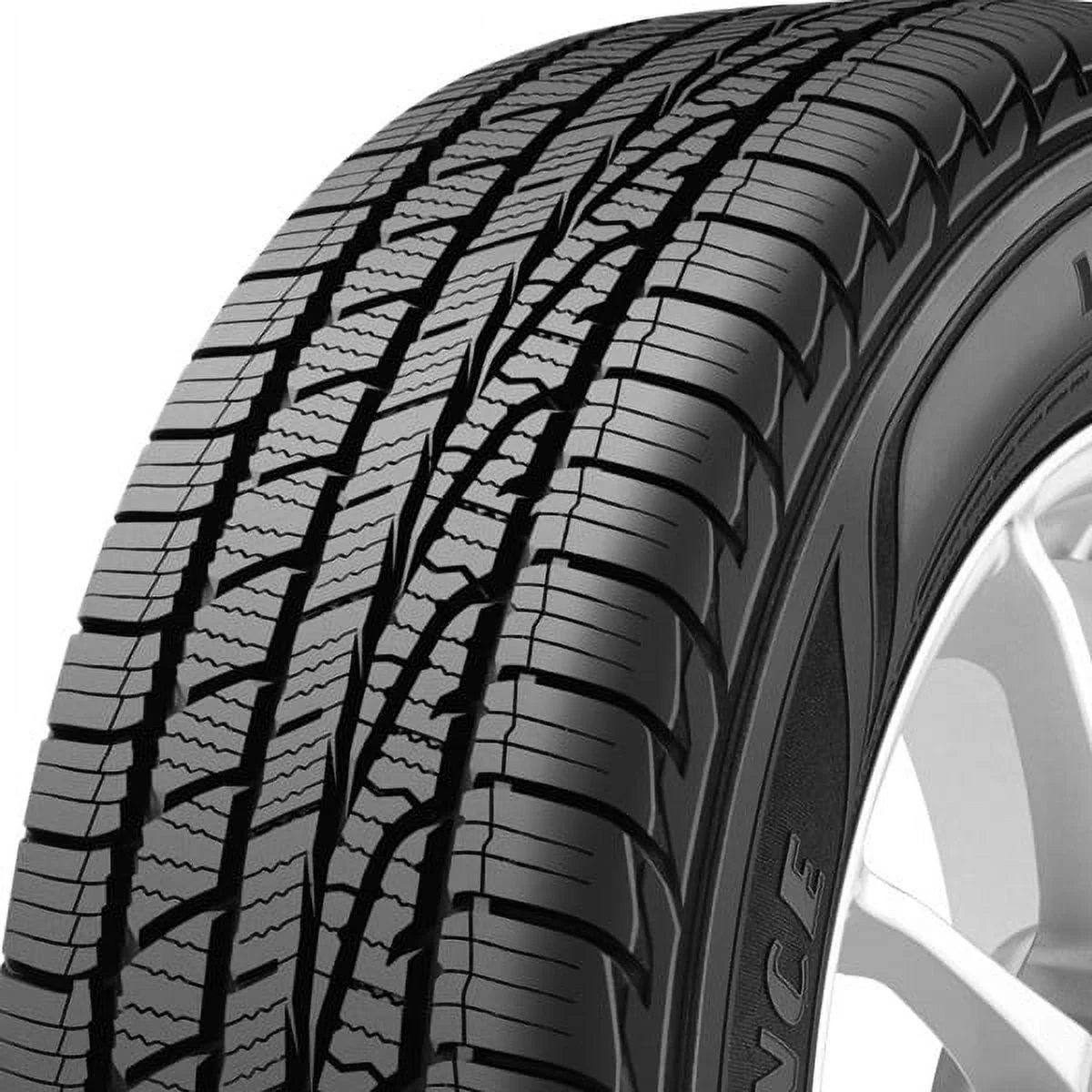 1 Goodyear Assurance WeatherReady 225/70R16 103T All Season Tires 60K Mi 700AA 767378537 / 225/70/16 / 2257016