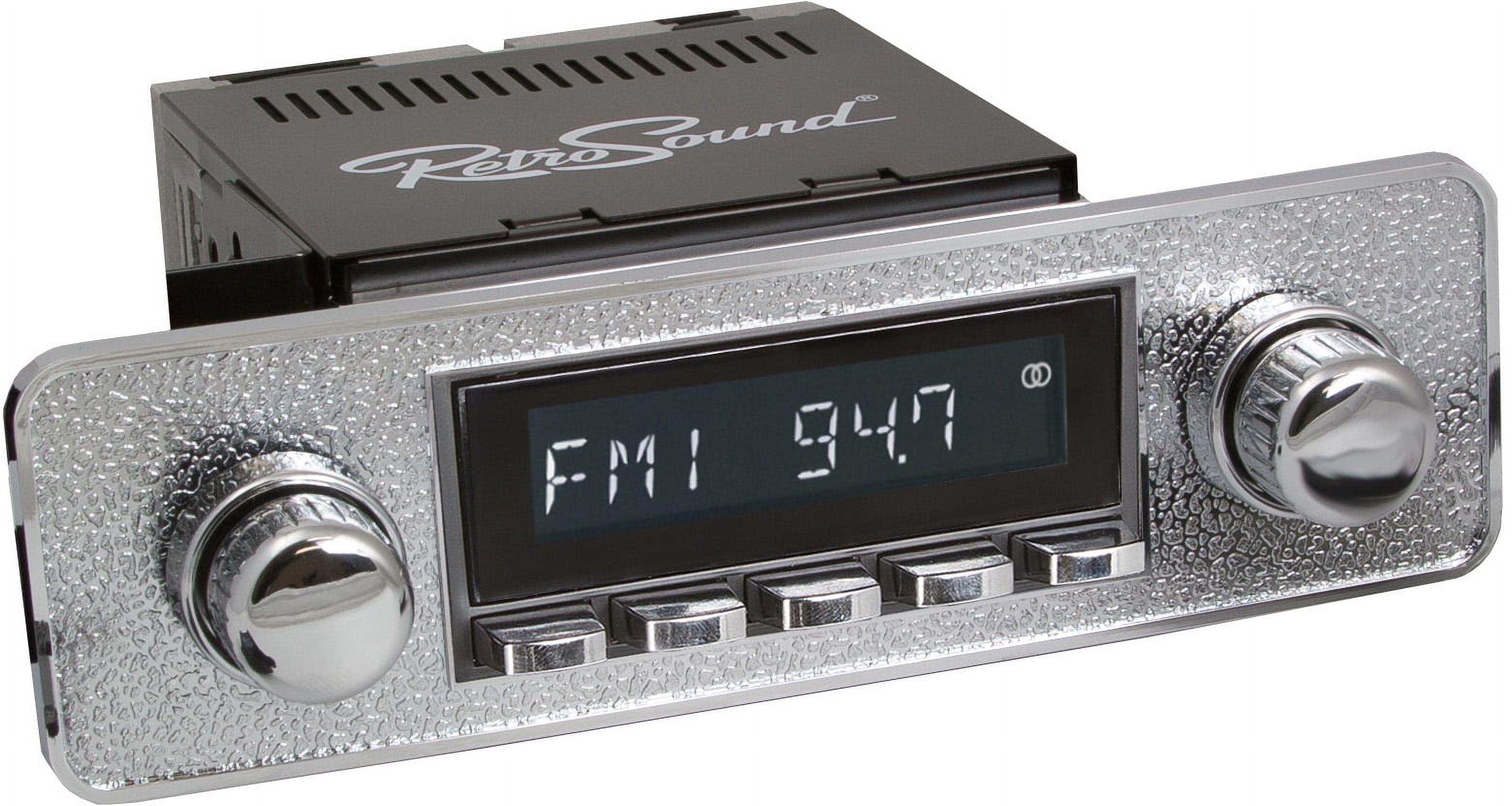 RetroRadio Compatible with 1967-69 Datsun 510 LBC-M4-302-06-76Z