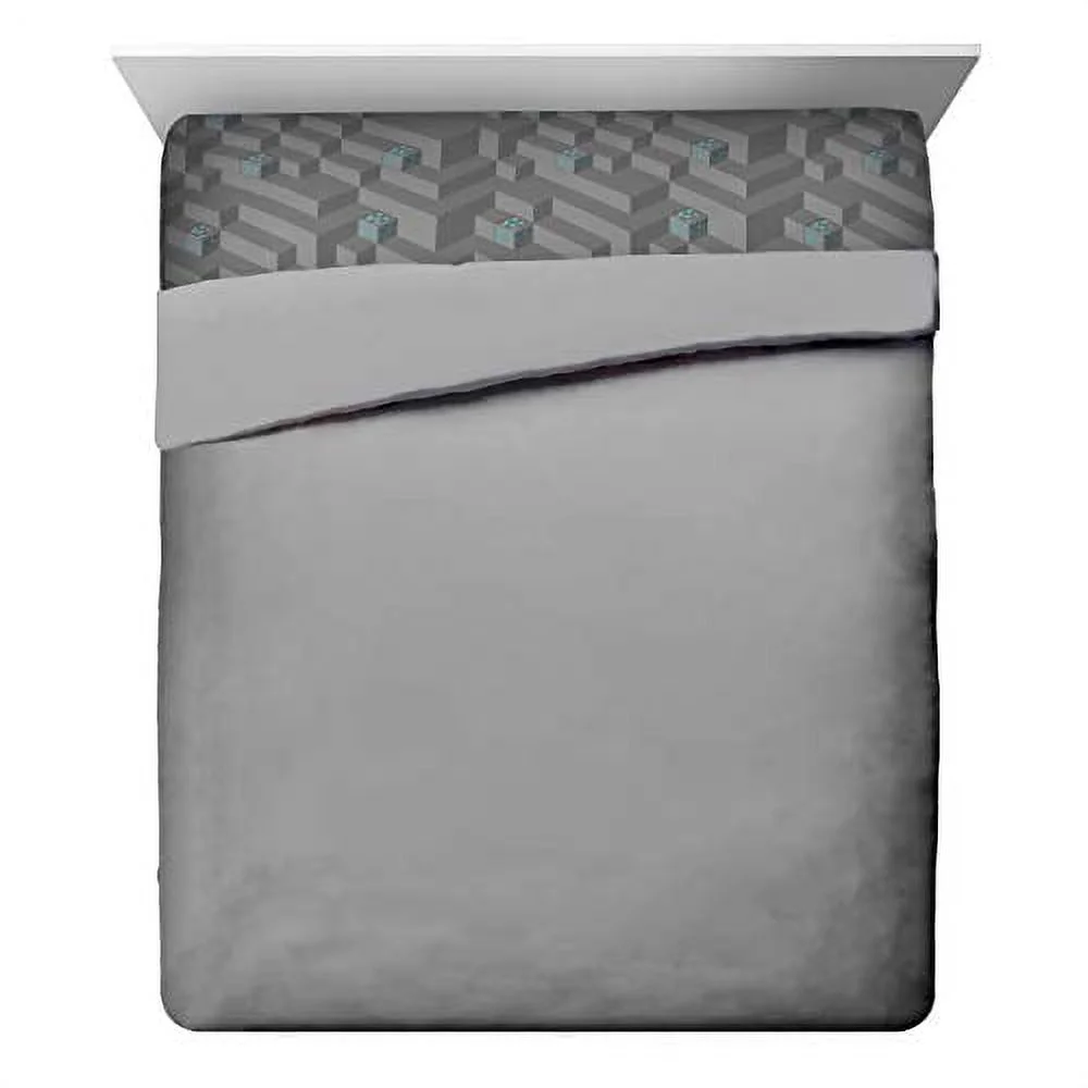 Minecraft Day & Night 7 piece Queen Bed Set with Sham, 100% Microfiber, Gaming Bedding