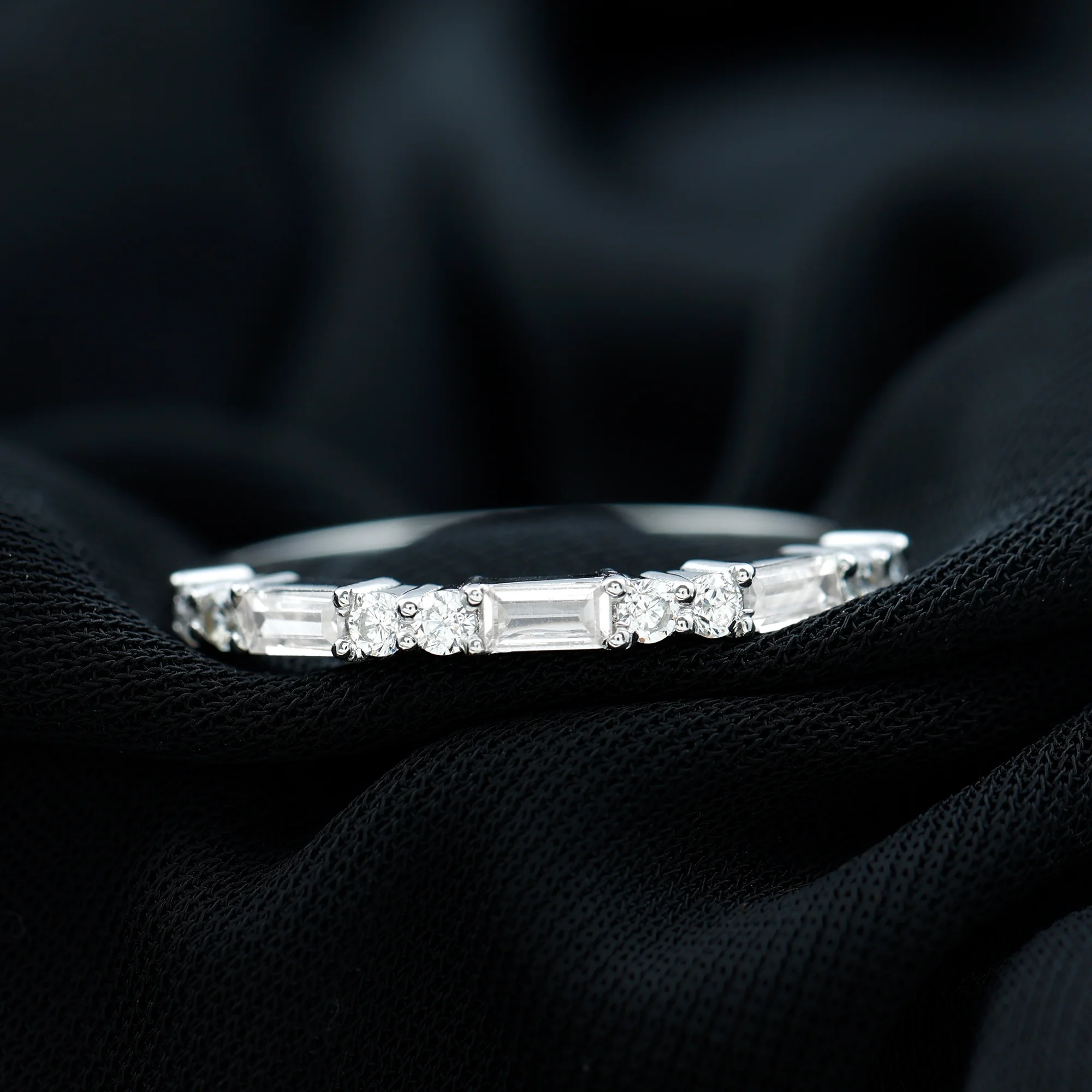 Classic Half Eternity Ring with Cubic Zirconia for Women, Stackable Ring, 925 Sterling Silver, US 4.00