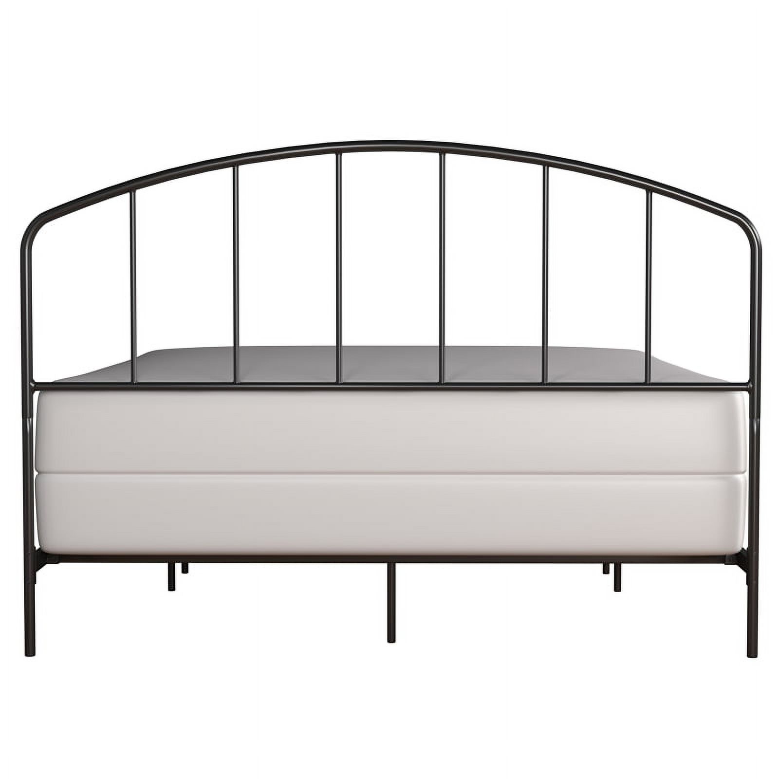 Bowery Hill Furniture Metal Queen Bed with Arched Spindle Design Black