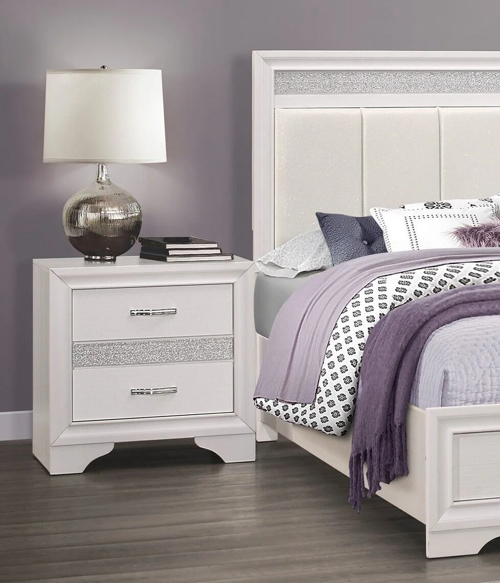 Glamorous White Finish and Sliver Glitter Caliifornia King Bedroom Set 4pc Platform Bed Dresser Nightstand Mirror