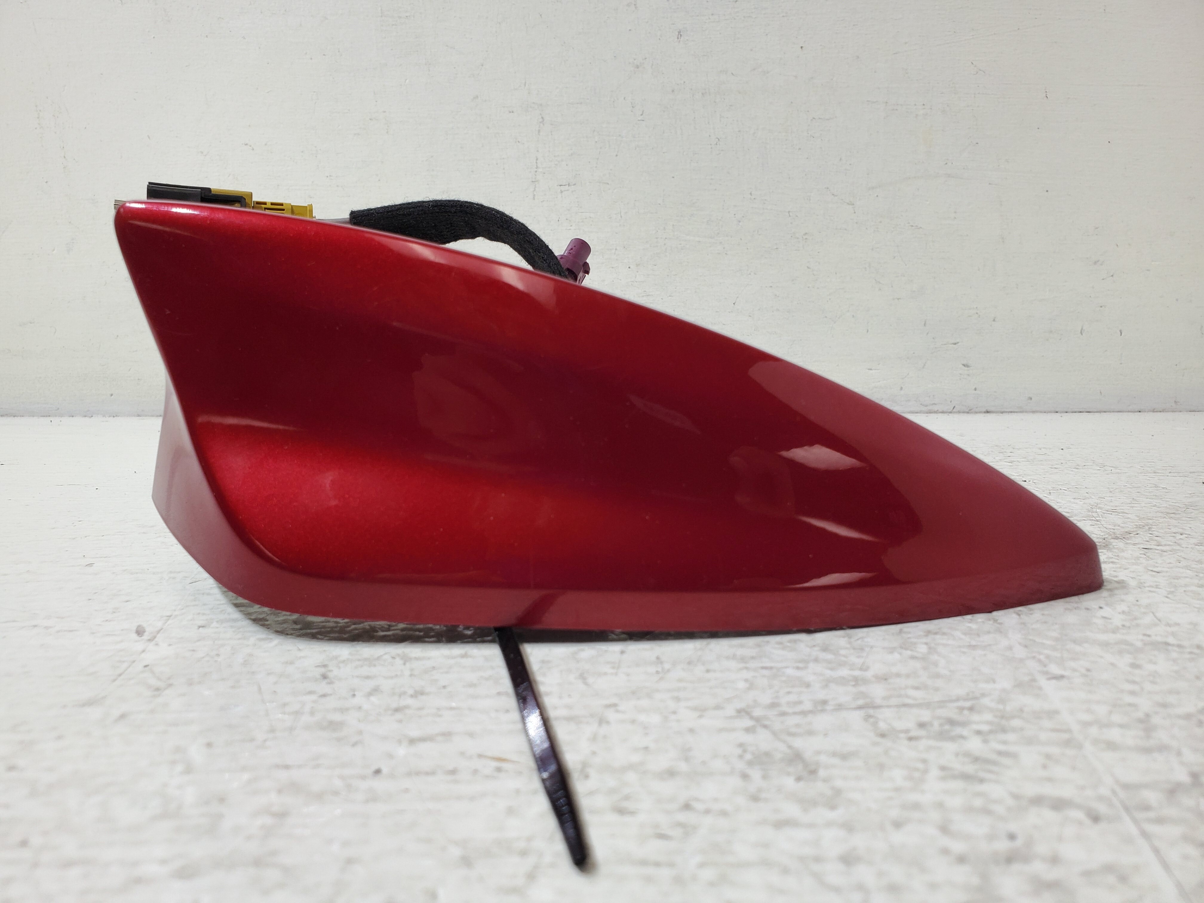 Pre-Owned 2015 Buick Verano Roof Mount Radio Antenna OEM LKQ (Good)