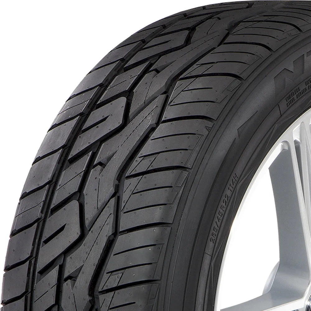 1 New 305/40R23XL  Nitto NT420V 305 40 23  Tire