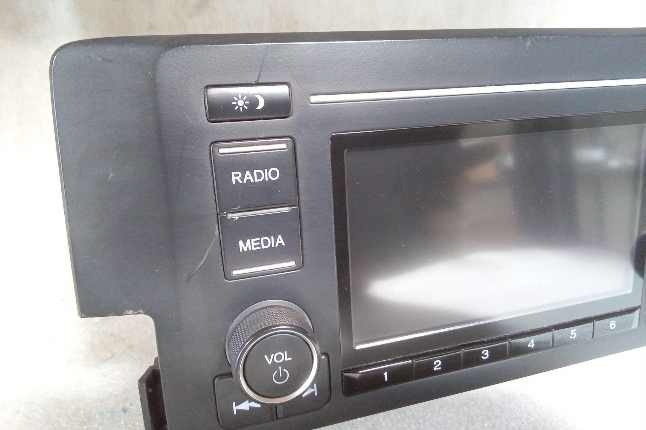 Pre-Owned 2019 Honda Civic LX Sedan Display and Receiver 39100TBAA41 OEM LKQ (Good)
