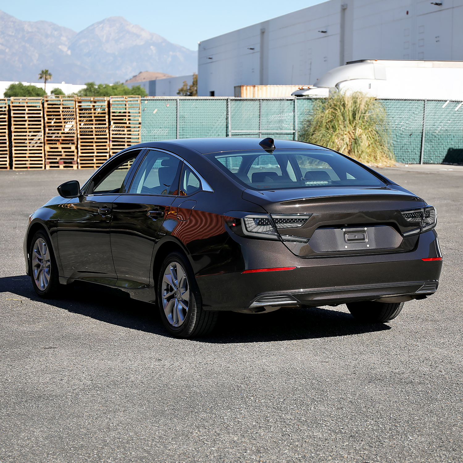 Spec-D Tuning Black Housing Clear Lens Dynamic LED Sequential Tail Lights with White Light Bar Compatible with 2018-2022 Honda Accord 4Dr Sedan Left + Right Pair Assembly