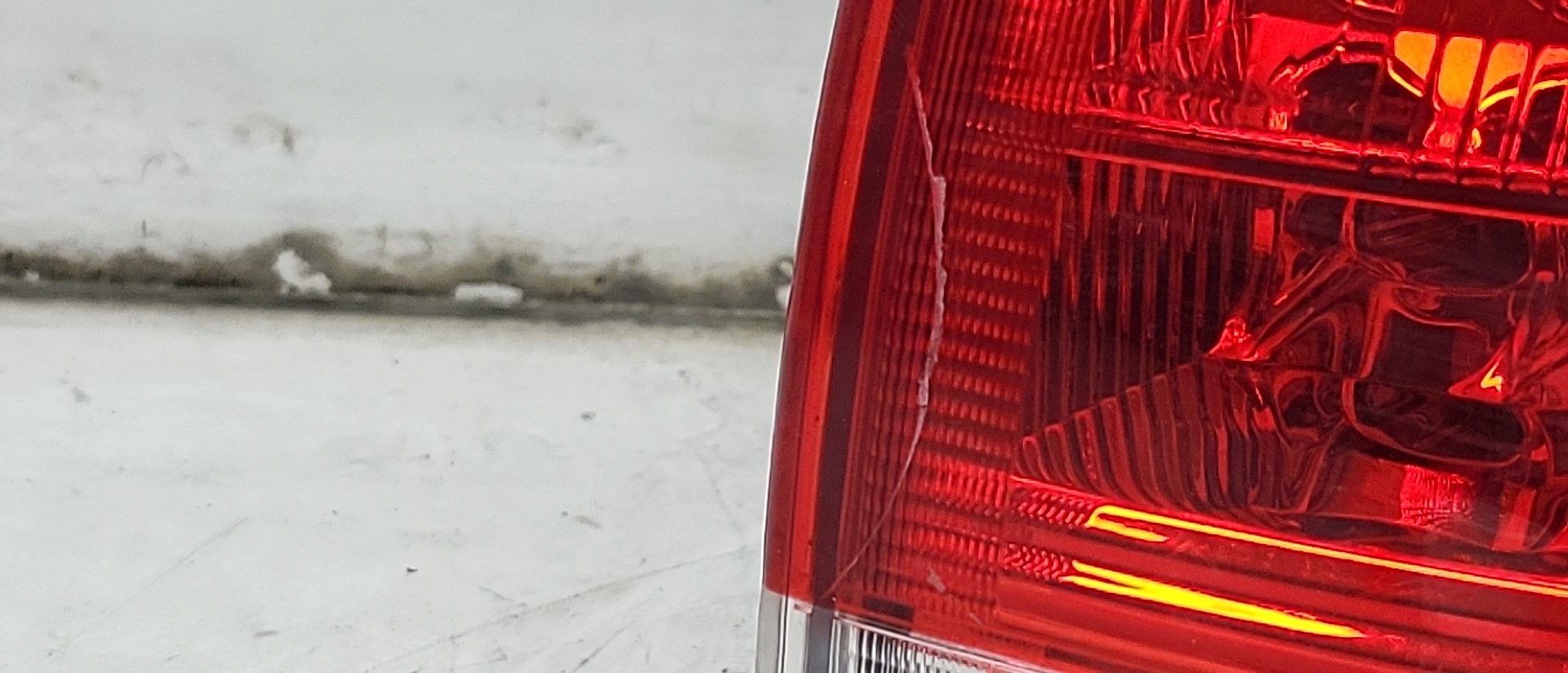 Pre-Owned 13 2013 Toyota Sienna Passenger RH Taiol Light Lamp OEM (Good)