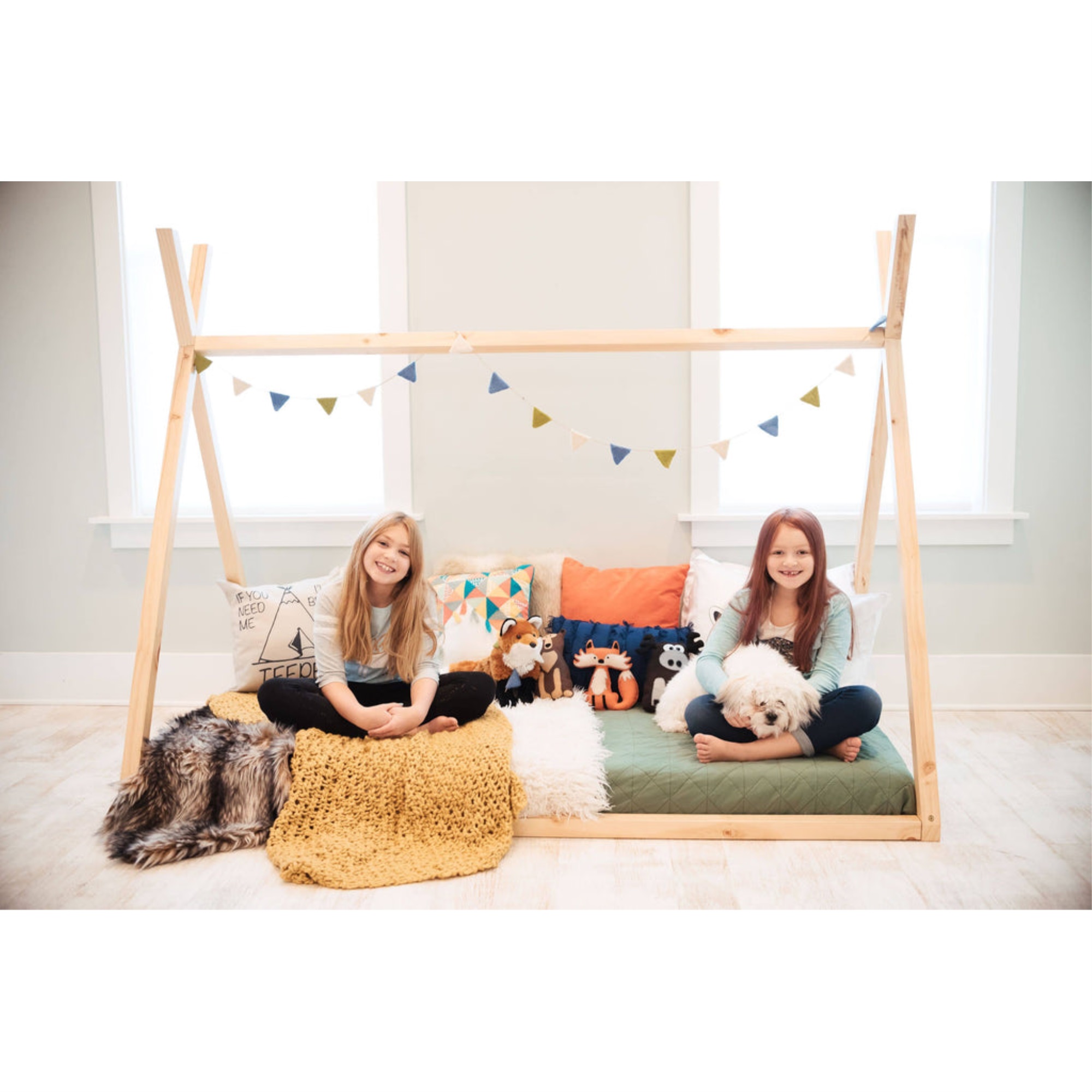TeePee Montessori Bed