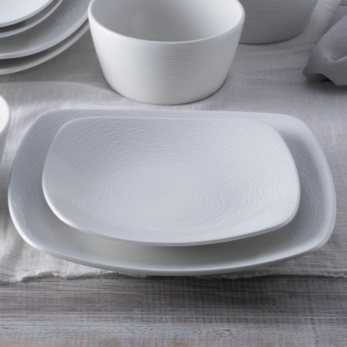 Swirl Dinner Plate - Square, 11