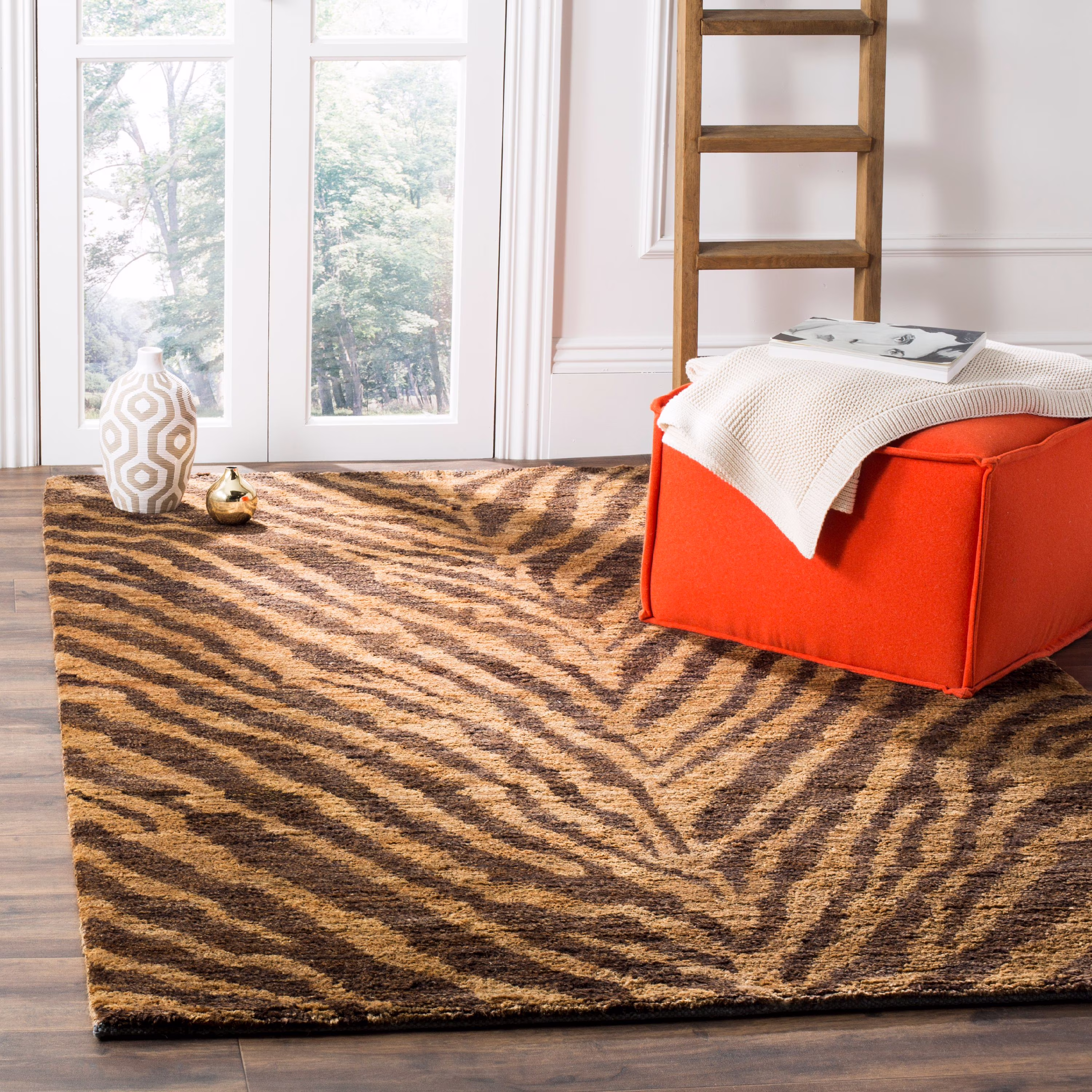 SAFAVIEH Bohemian Nick Tiger Stripes Hemp Area Rug, Natural/Black, 4' x 6'