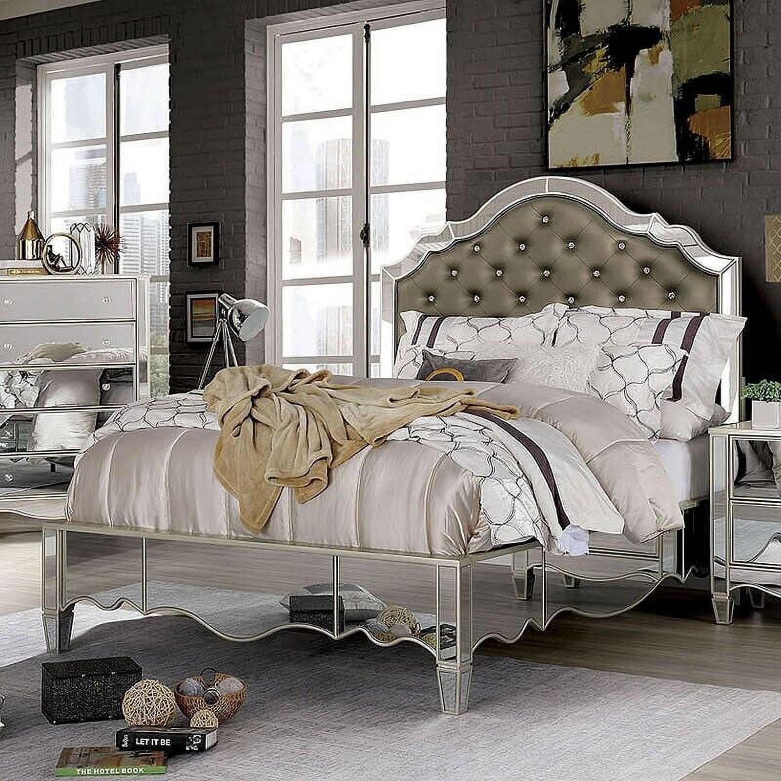 Queen Size Bed 2x Nightstands 3pc Set Silver Padded Leatherette Button Tufted headboard Crystal Drawers Knobs Bedside Table