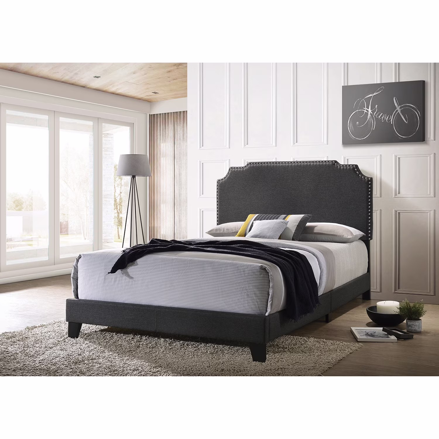 Tamarac Upholstered Nailhead Full Bed Grey
