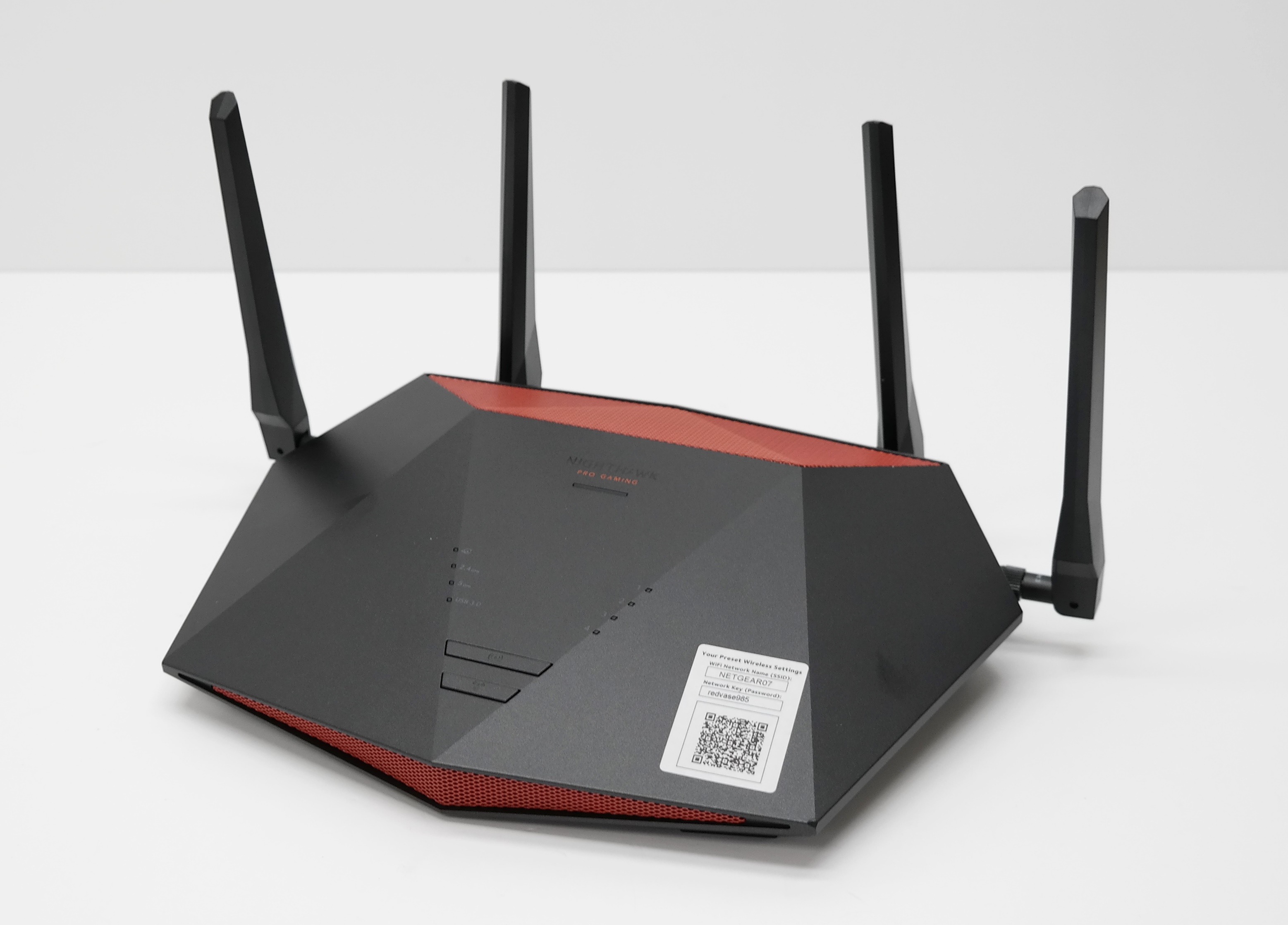 Pre-Owned Netgear Nighthawk Pro AX5400 Gaming Wi-Fi 6 Gaming Router XR1000