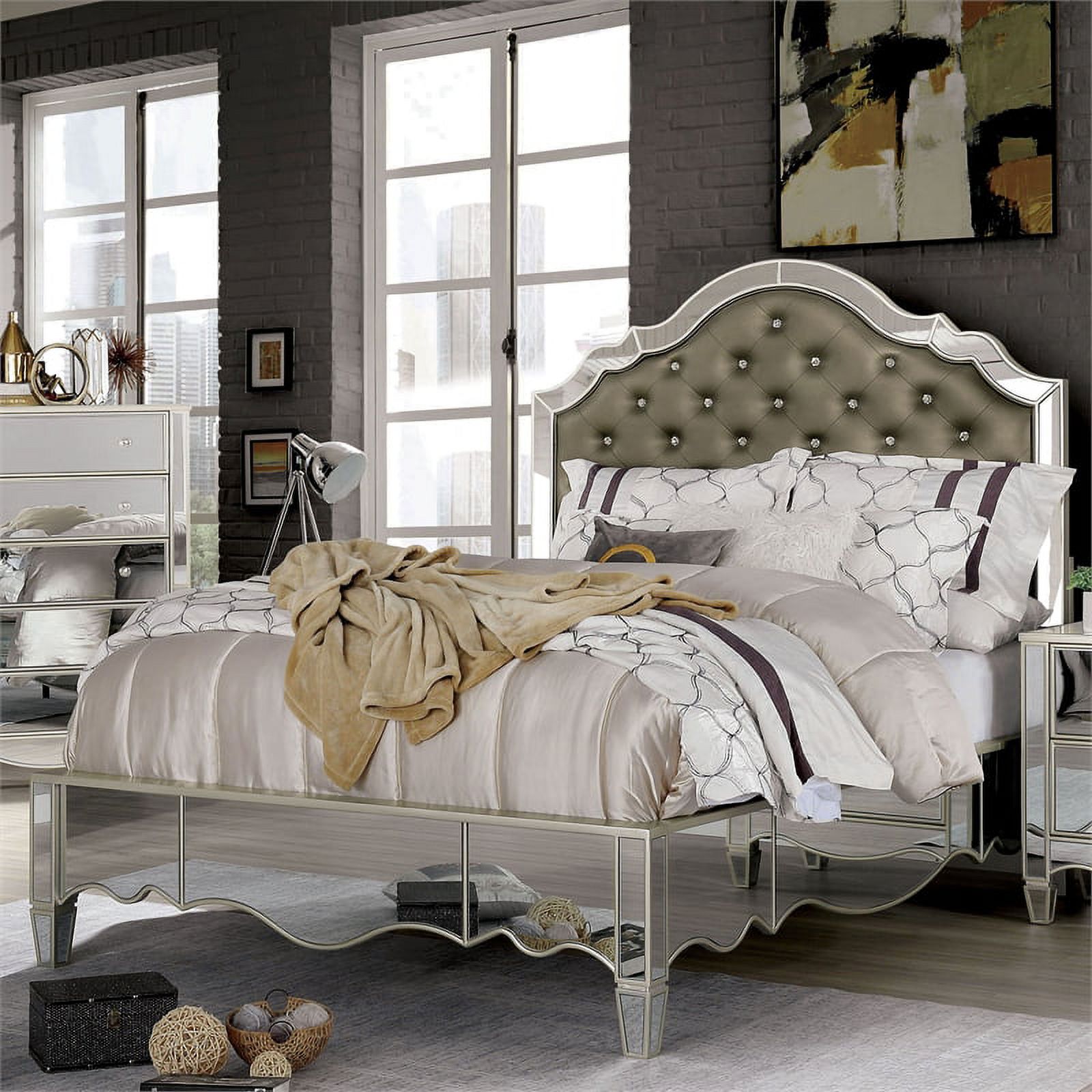 FOA Gavvi Glam 3-Piece Silver Wood Bedroom Set - Cal King + Nightstand + Dresser