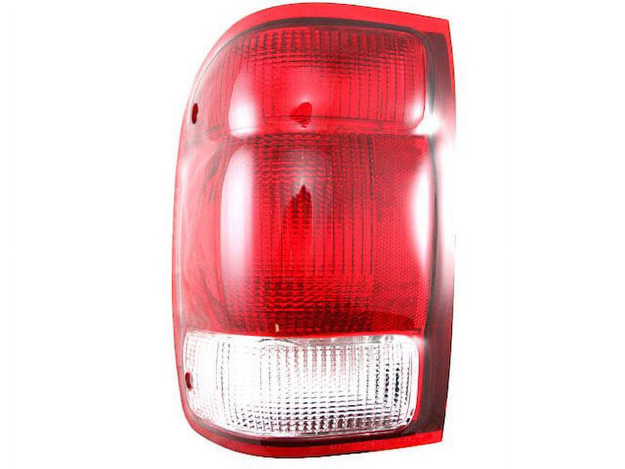 Left Tail Light Assembly - Compatible with 2000 Ford Ranger