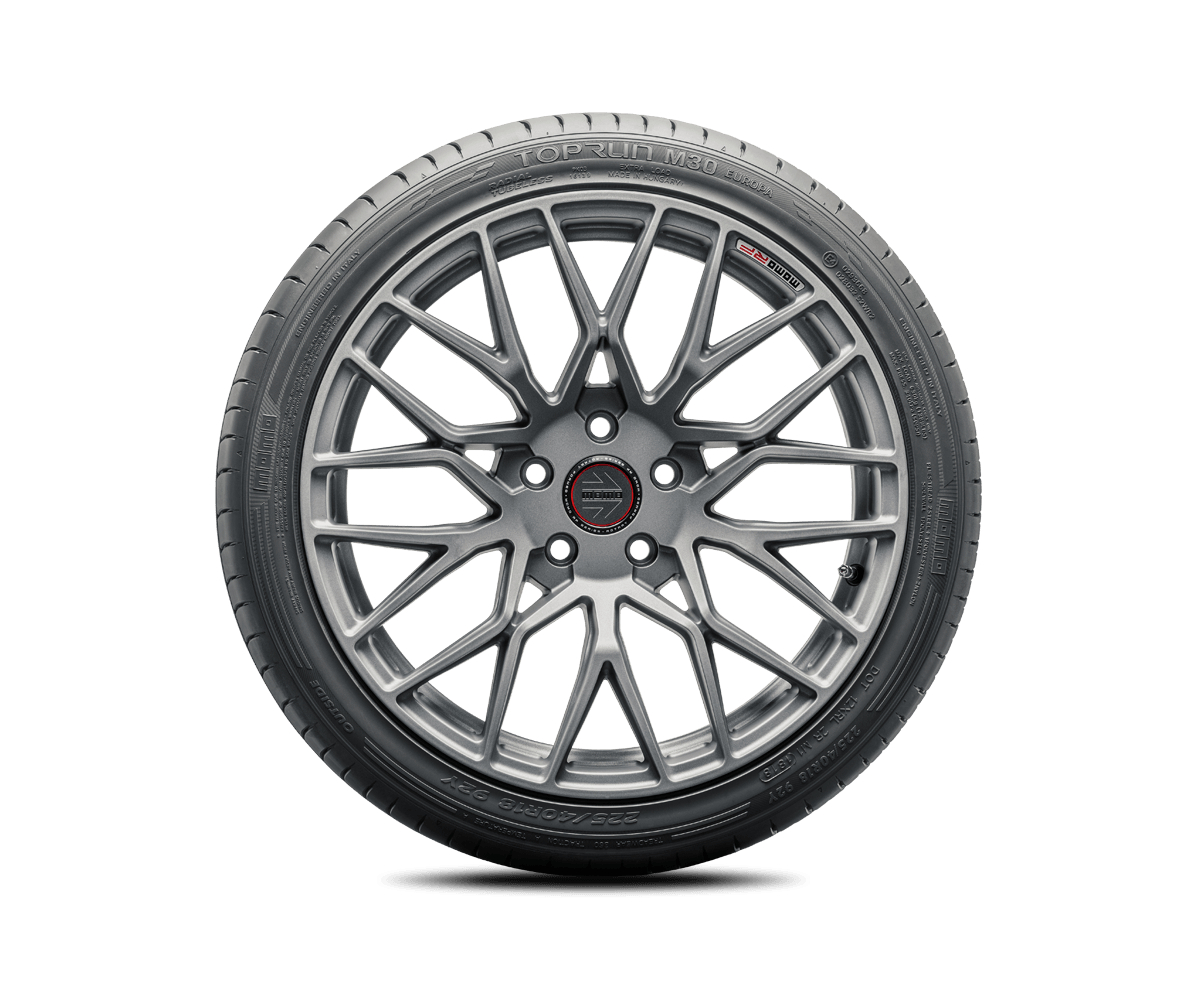 Momo Toprun M30 Europa 195/50R15 82V Tire