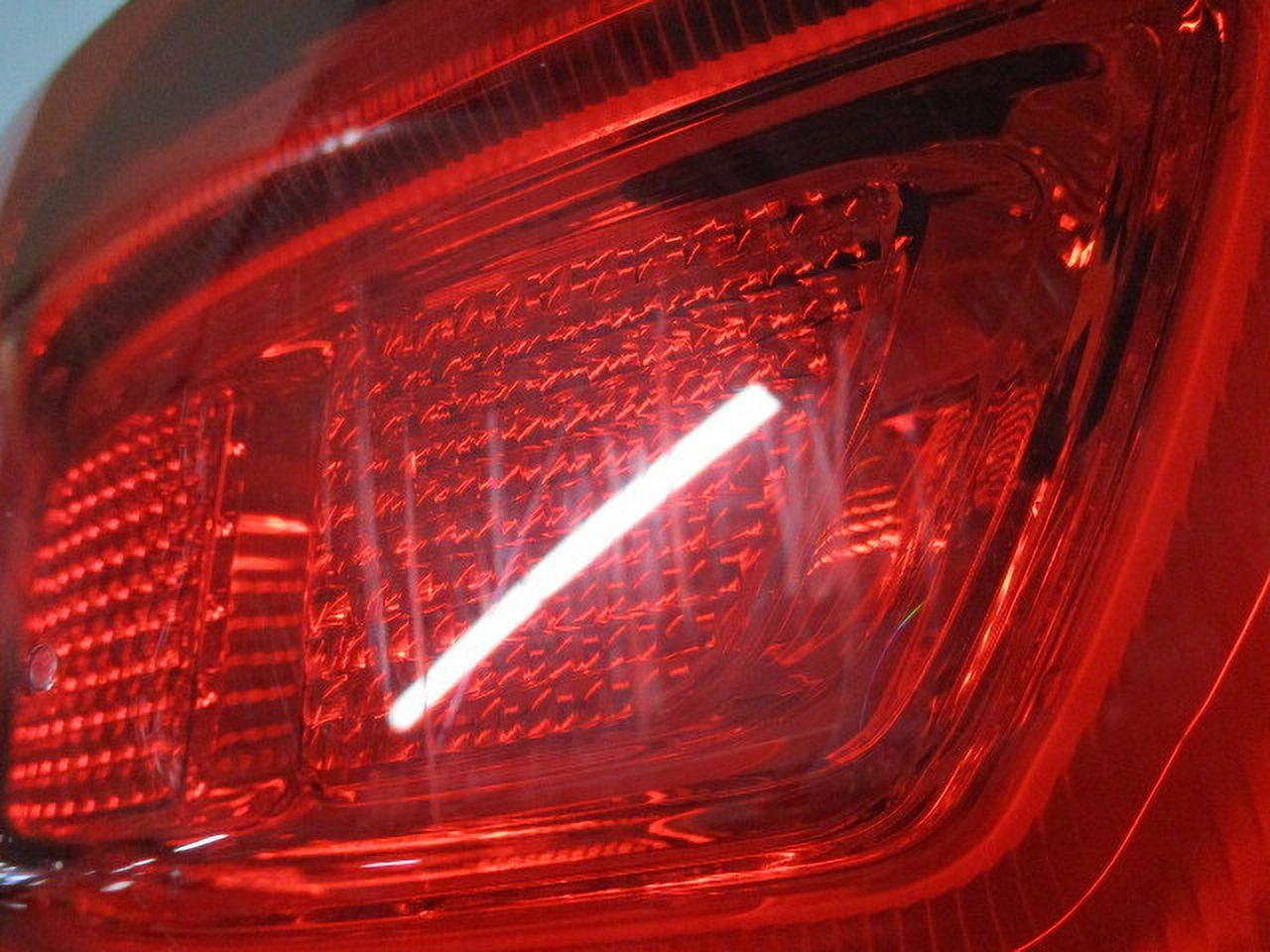 Pre-Owned 2020 Jeep Grand Cherokee Passenger RH Tail Light Lamp OEM (Good)