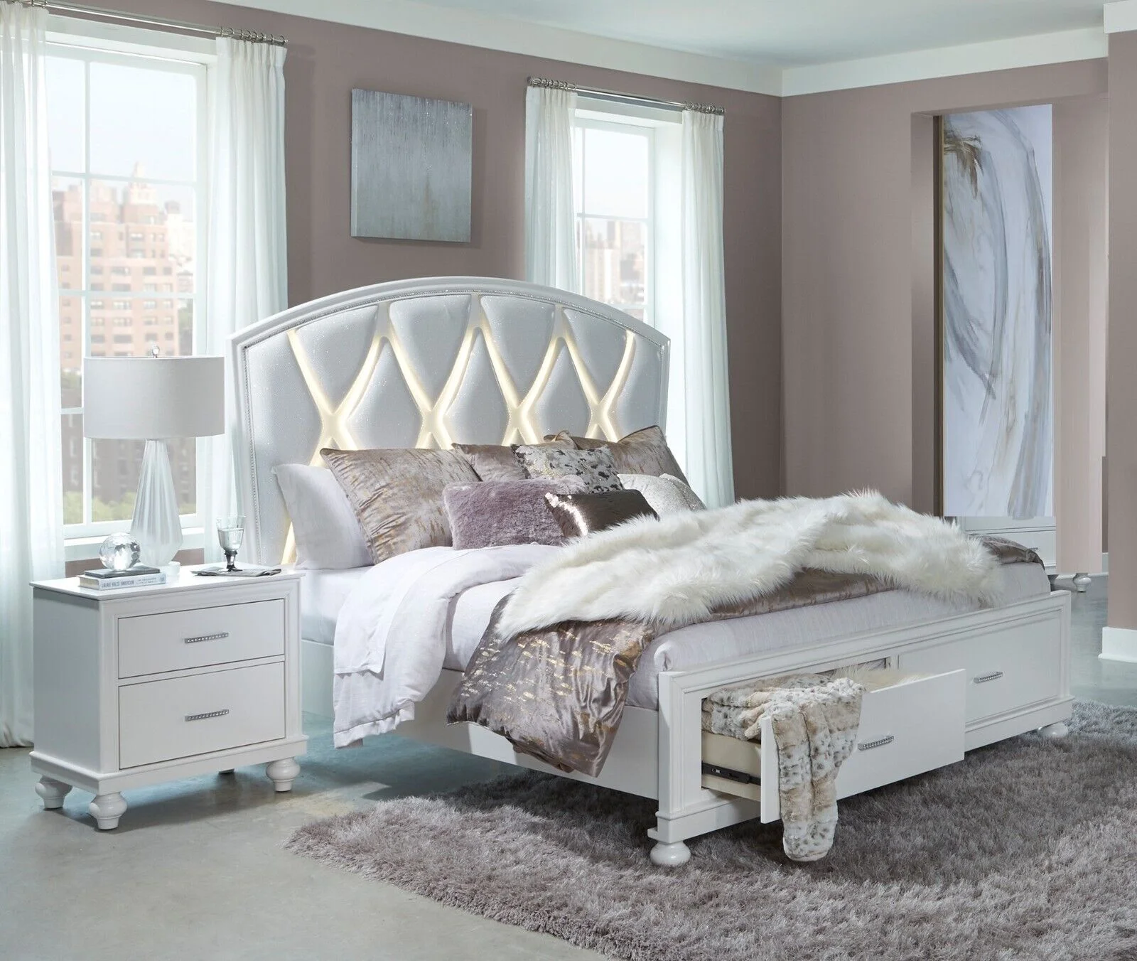 Modern 3pc Bedroom Set LED Light Queen Platform Bed Footboard Drawers Nightstands White Finish Wooden Bedroom Furniture