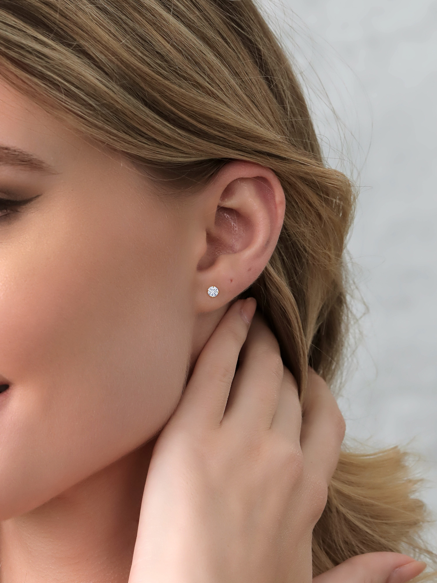 Gem Stone King 18K Yellow Gold Plated Silver White Moissanite Stud Earrings For Women (0.46 Cttw, Round 4MM)