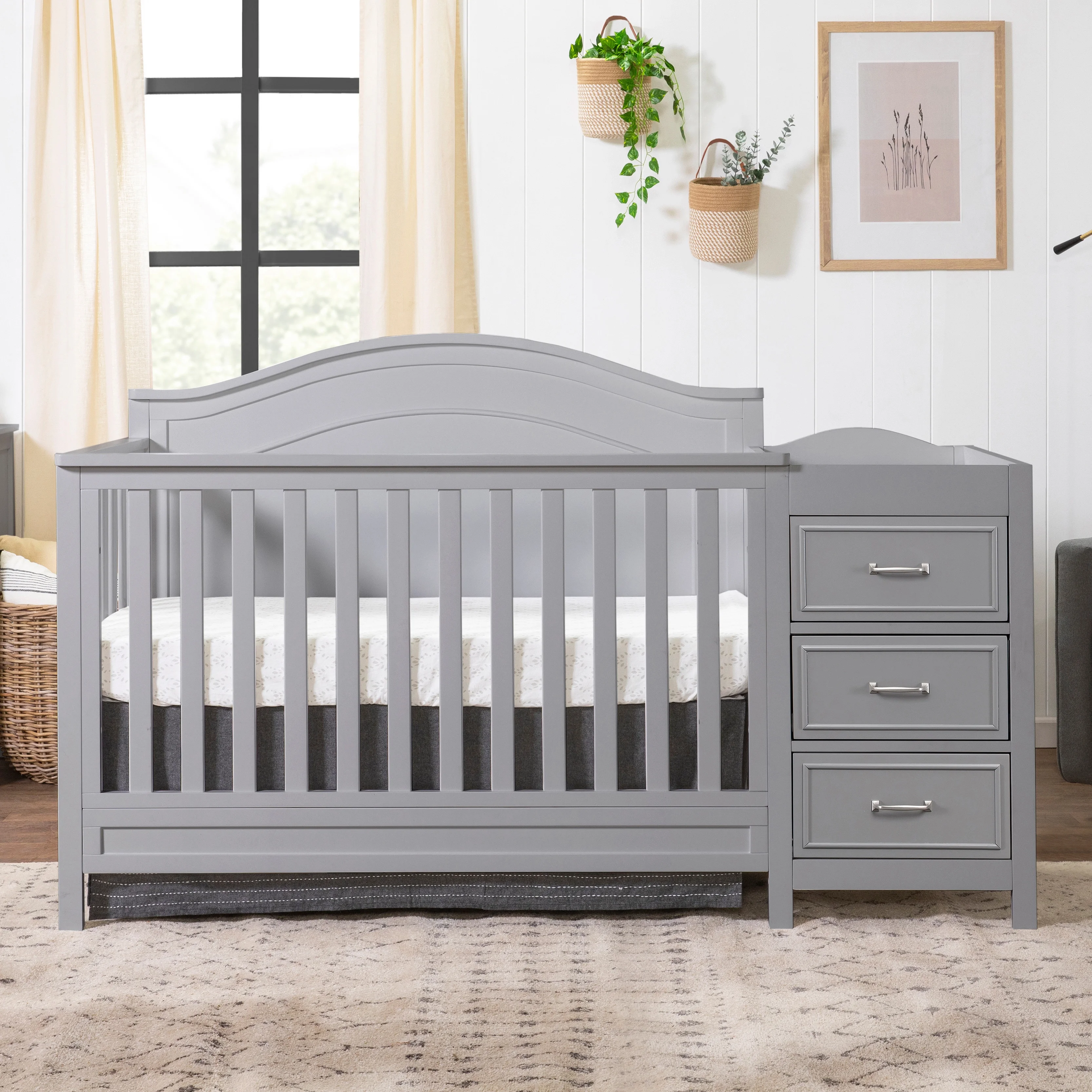 DaVinci Charlie 4-in-1 Convertible Crib and Changer Combo in Grey