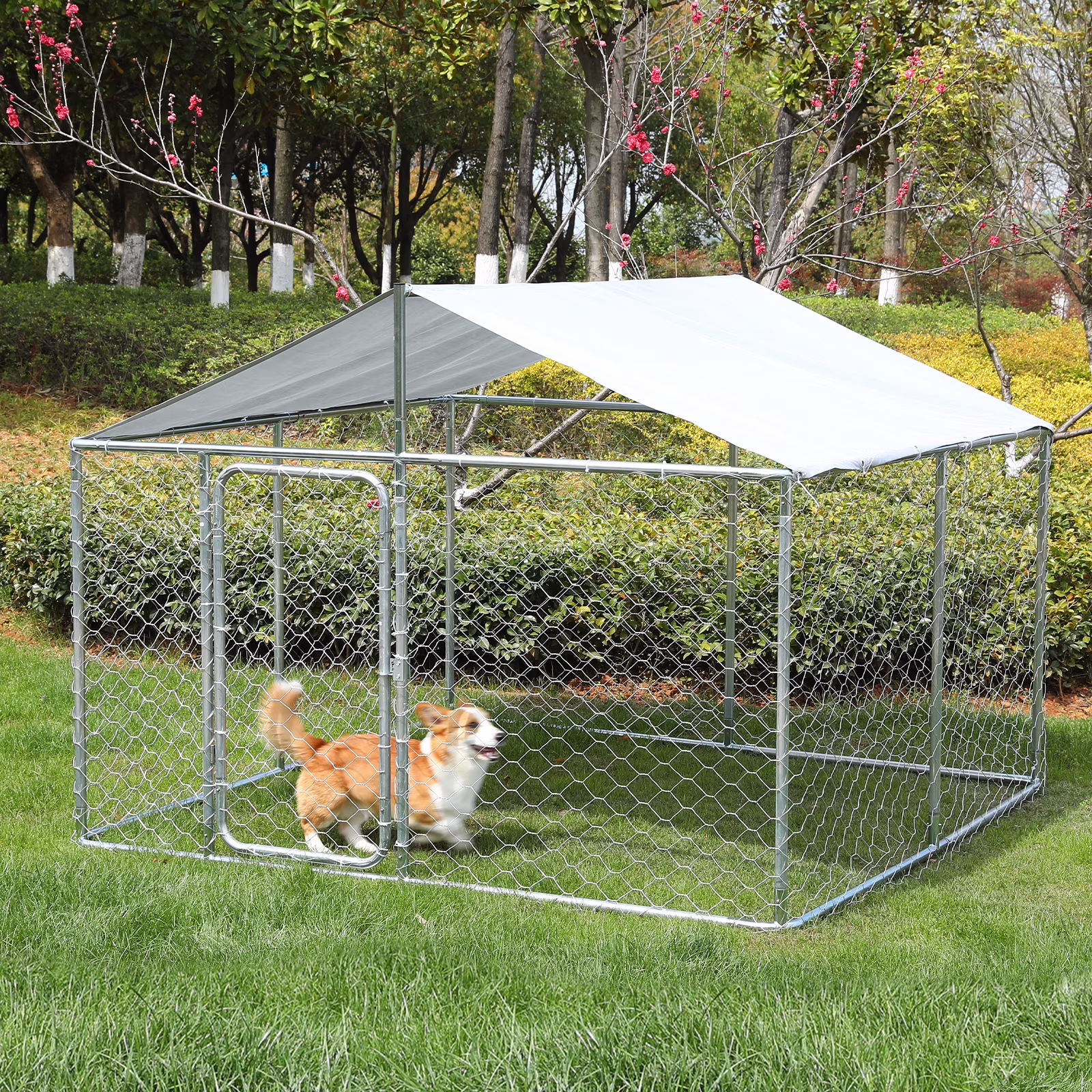 LVUYOYO Outdoor Dog Kennel Heavy Duty Dog House with Water Resistant Cover and Secure Lock Mesh