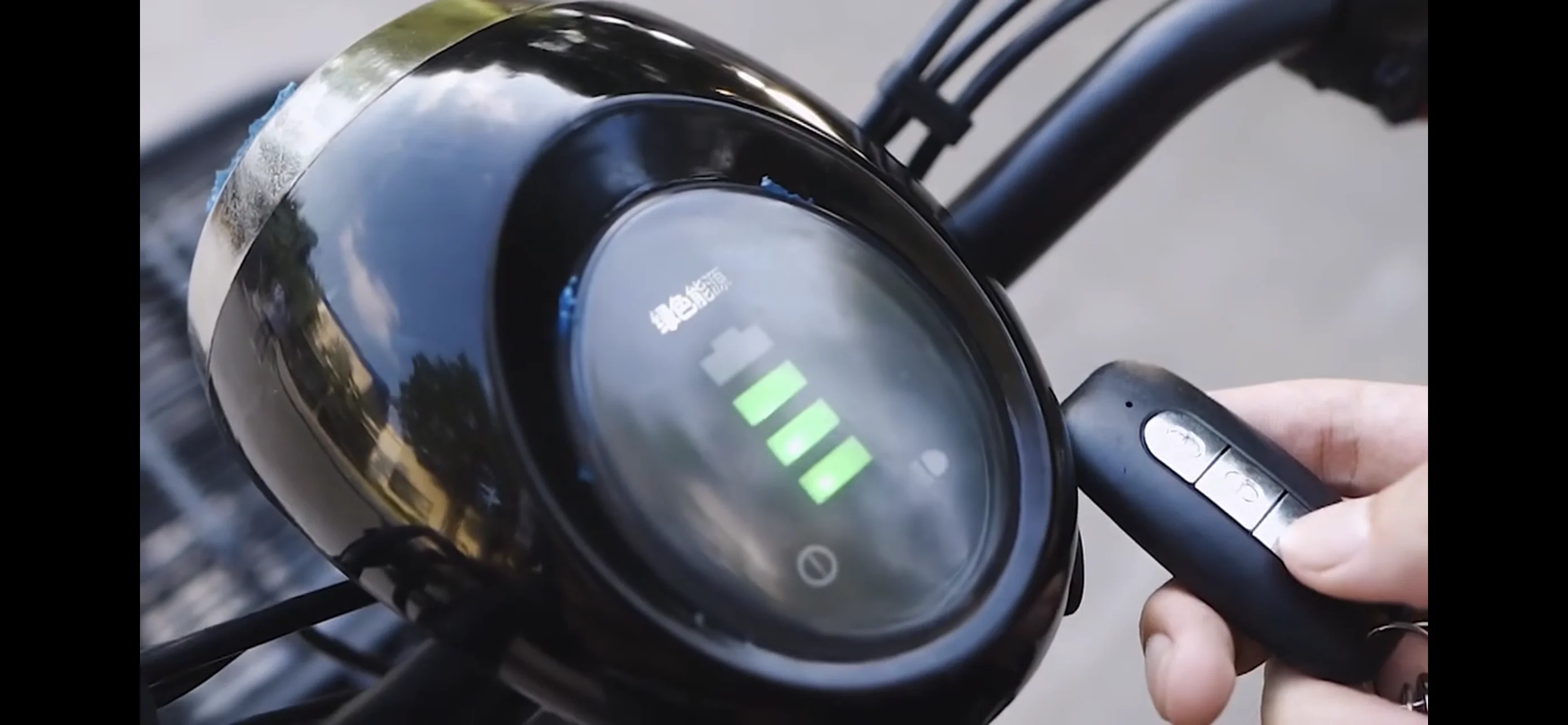 Tiger Jet 500W 48V Electric Scooter With Remote Start, 2 Seats And Detachable Battery Compartment (Updated Version)