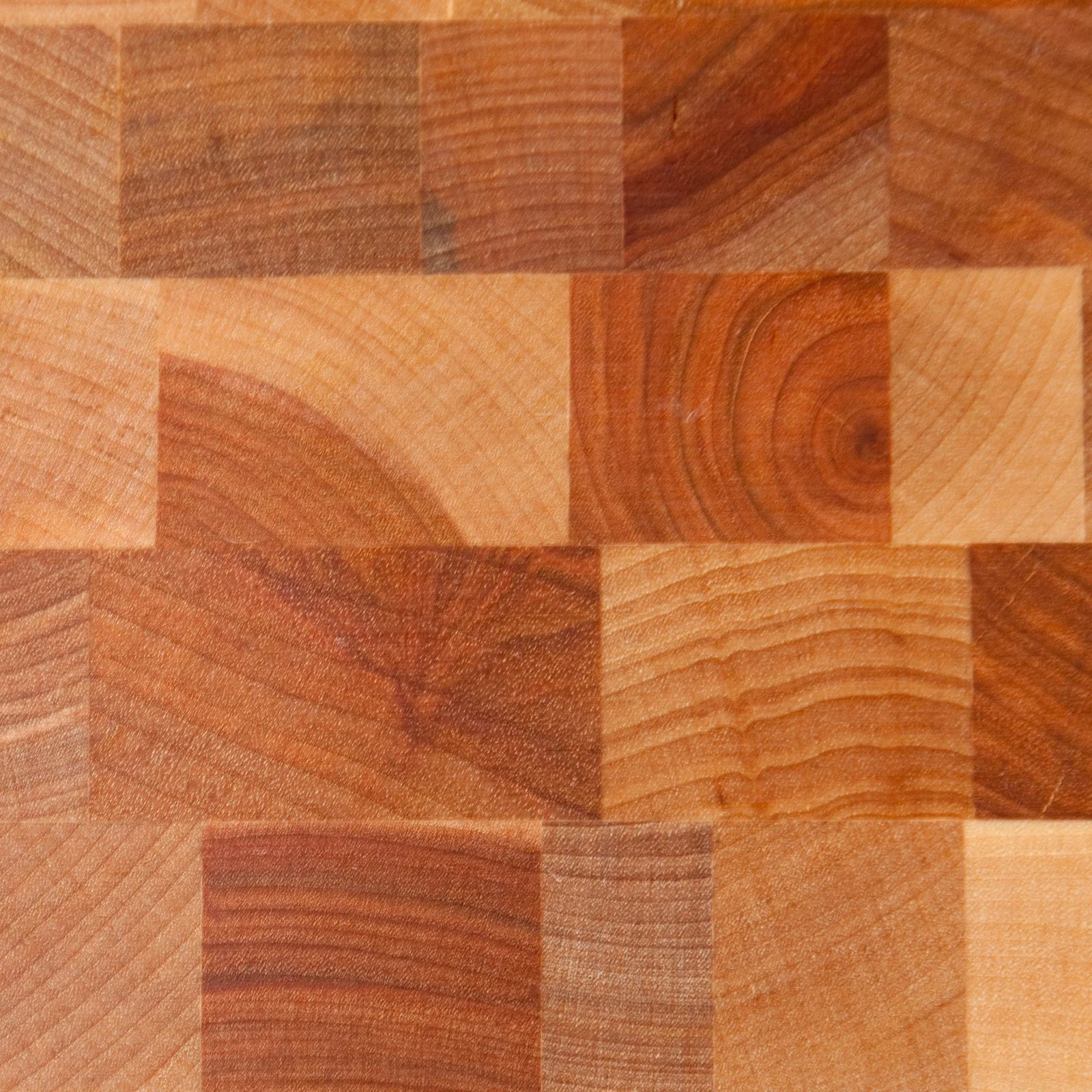 Catskill Craftsmen End Grain Cutting Board with Feet in Birch