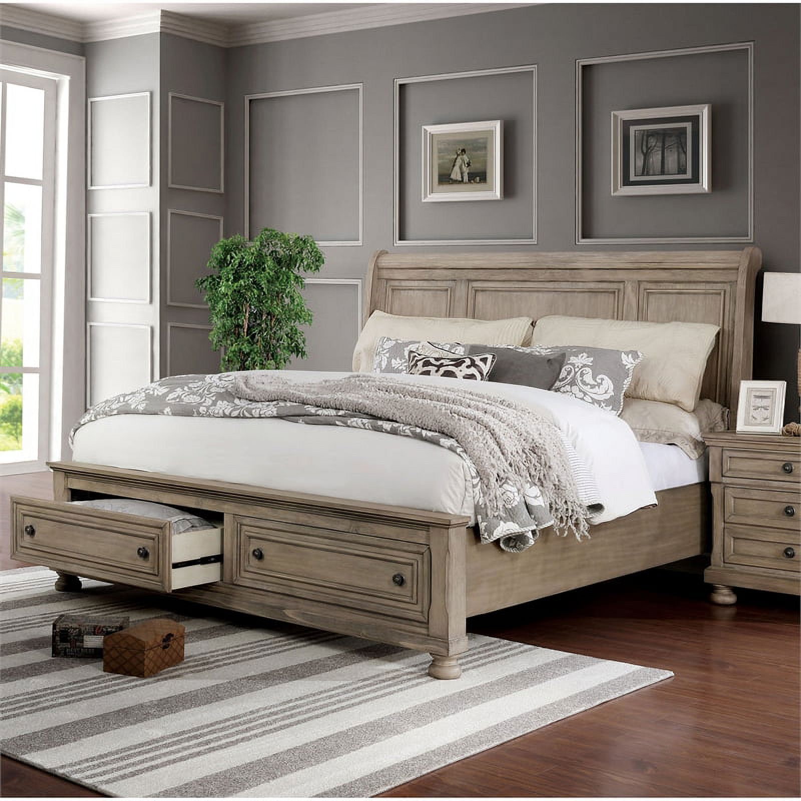 FOA Frigga 3-Piece Gray Wood Bedroom Set - King + Nightstand + Dresser