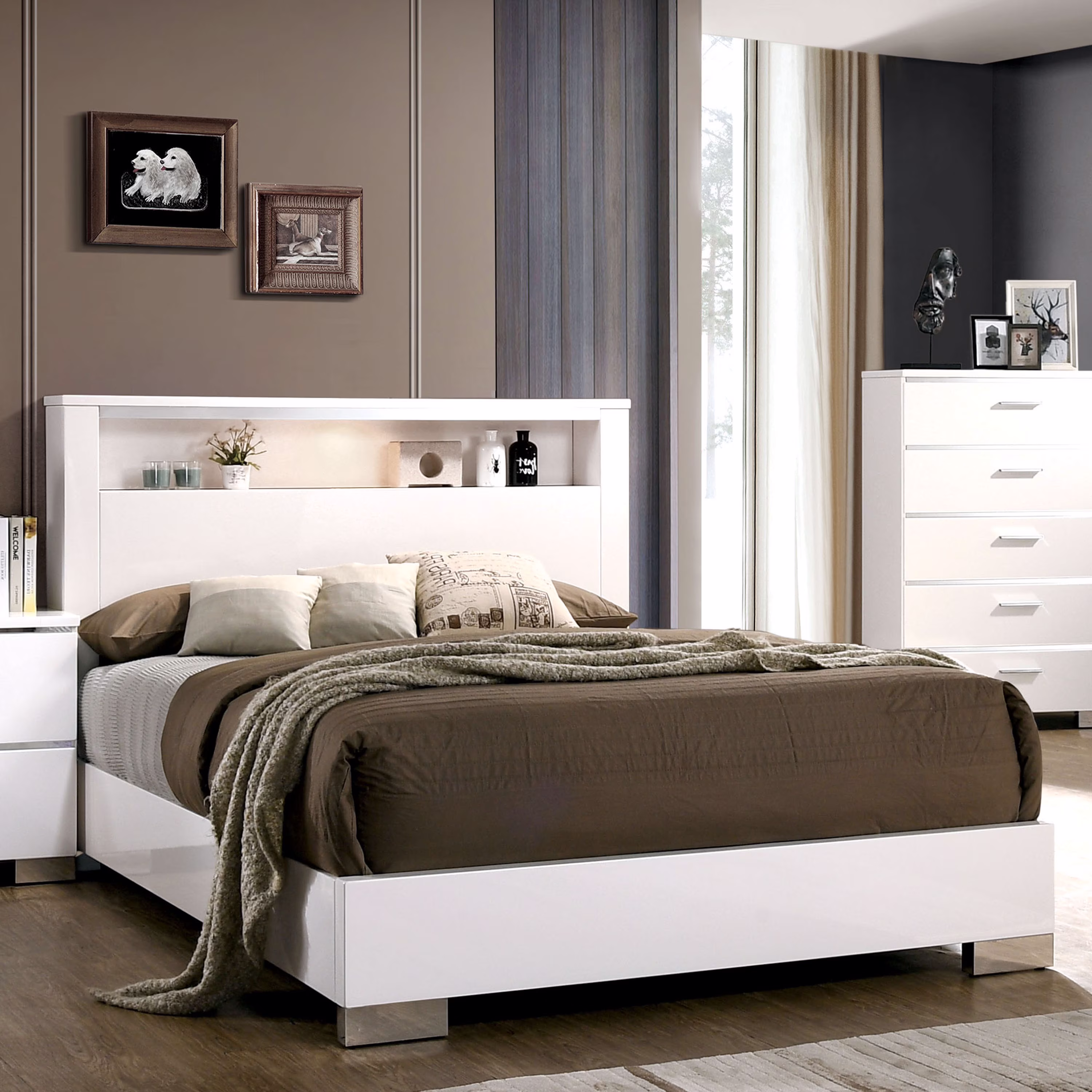 Furniture of America Quaker Contemporary Wood LED Panel Bed, Queen, White