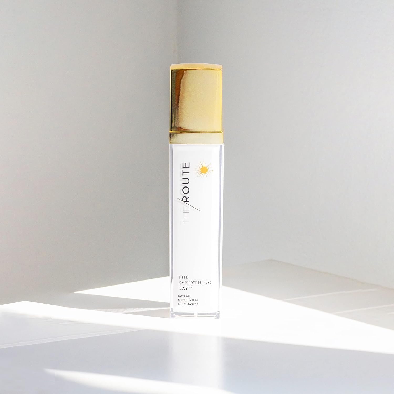 THE ROUTE BEAUTY THE EVERYTHING DAY Multi-Tasking Daytime Active Moisturizer