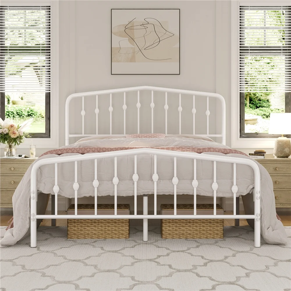 Easyfashion Modern Metal Platform Bed with Arched Headboard and Footboard,Queen,White