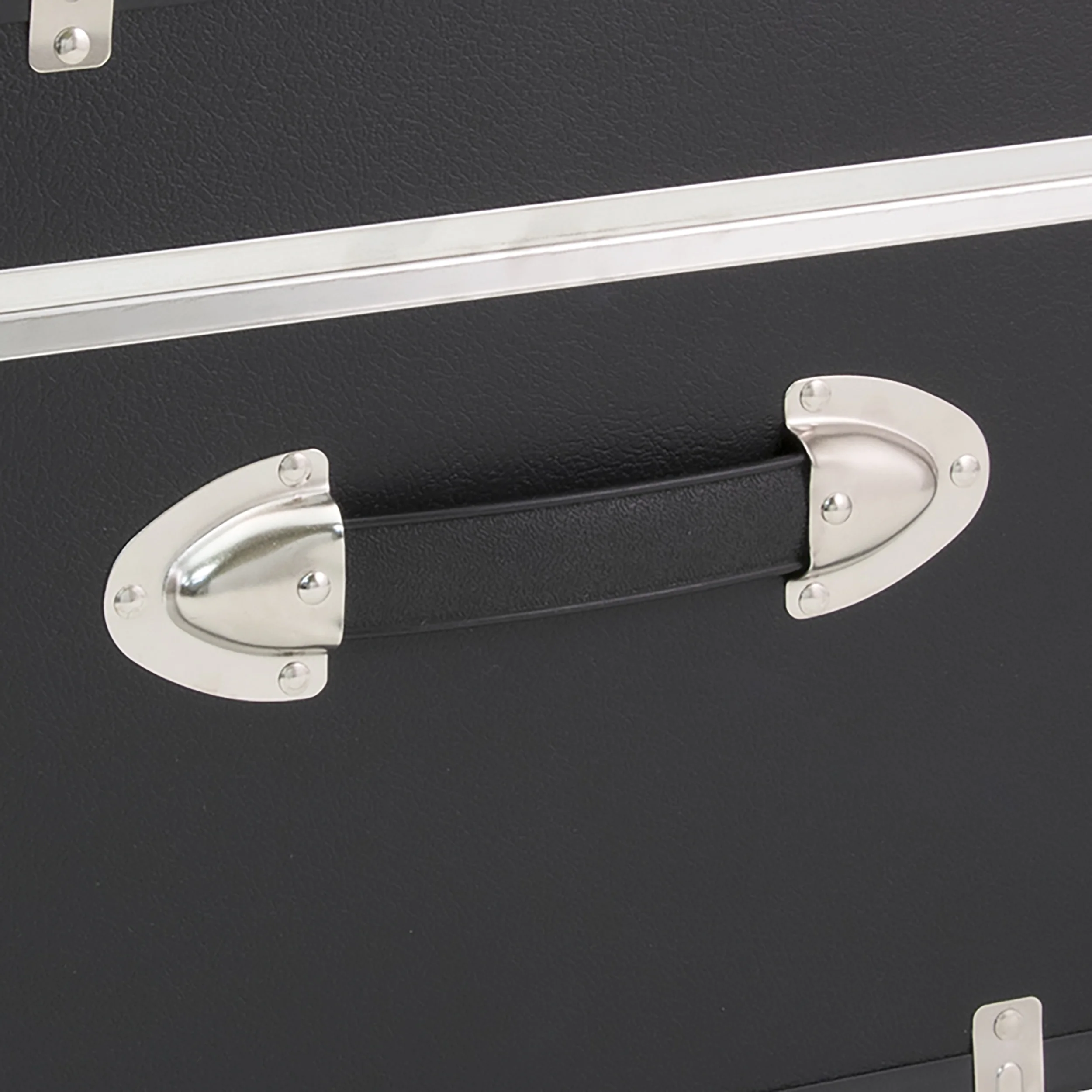 Seward Trunks 25 Gallon 30