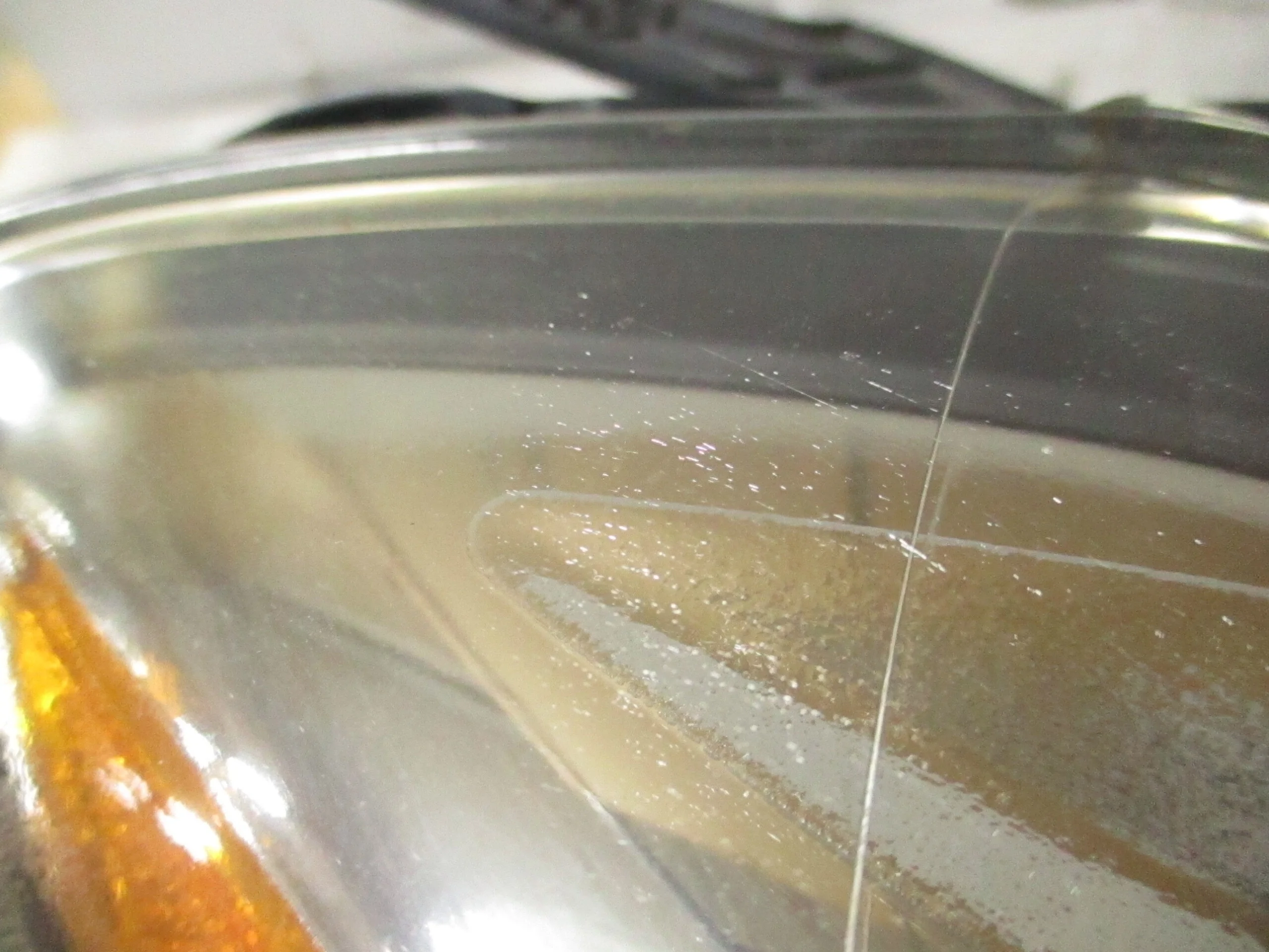 Pre-Owned 2015 Subaru XV Crosstrek Passenger RH Head Light Lamp OEM (Good)