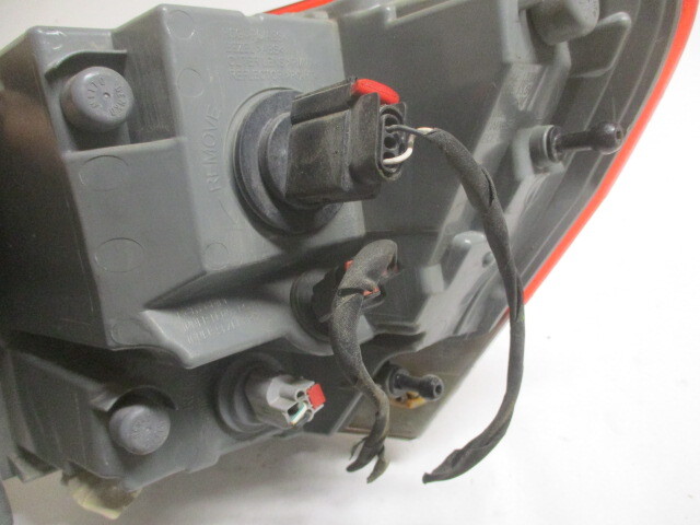 Pre-Owned Jeep Grand Cherokee LH Driver Outer Tail Brake Light Lamp OEM LKQ (Good)