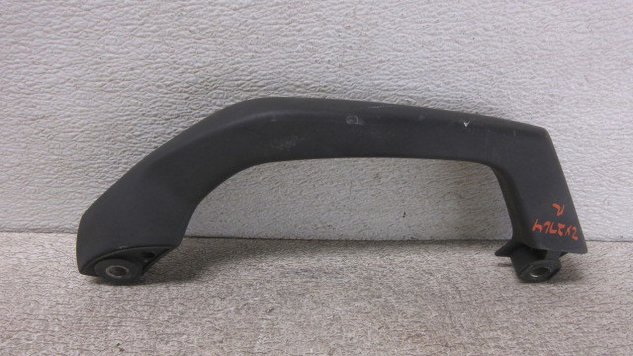 Pre-Owned 17 2017 BMW C Evolution RH Rear Grab Handle OEM LKQ - Verify Specific Vehicle Fitment In Description - (Good)